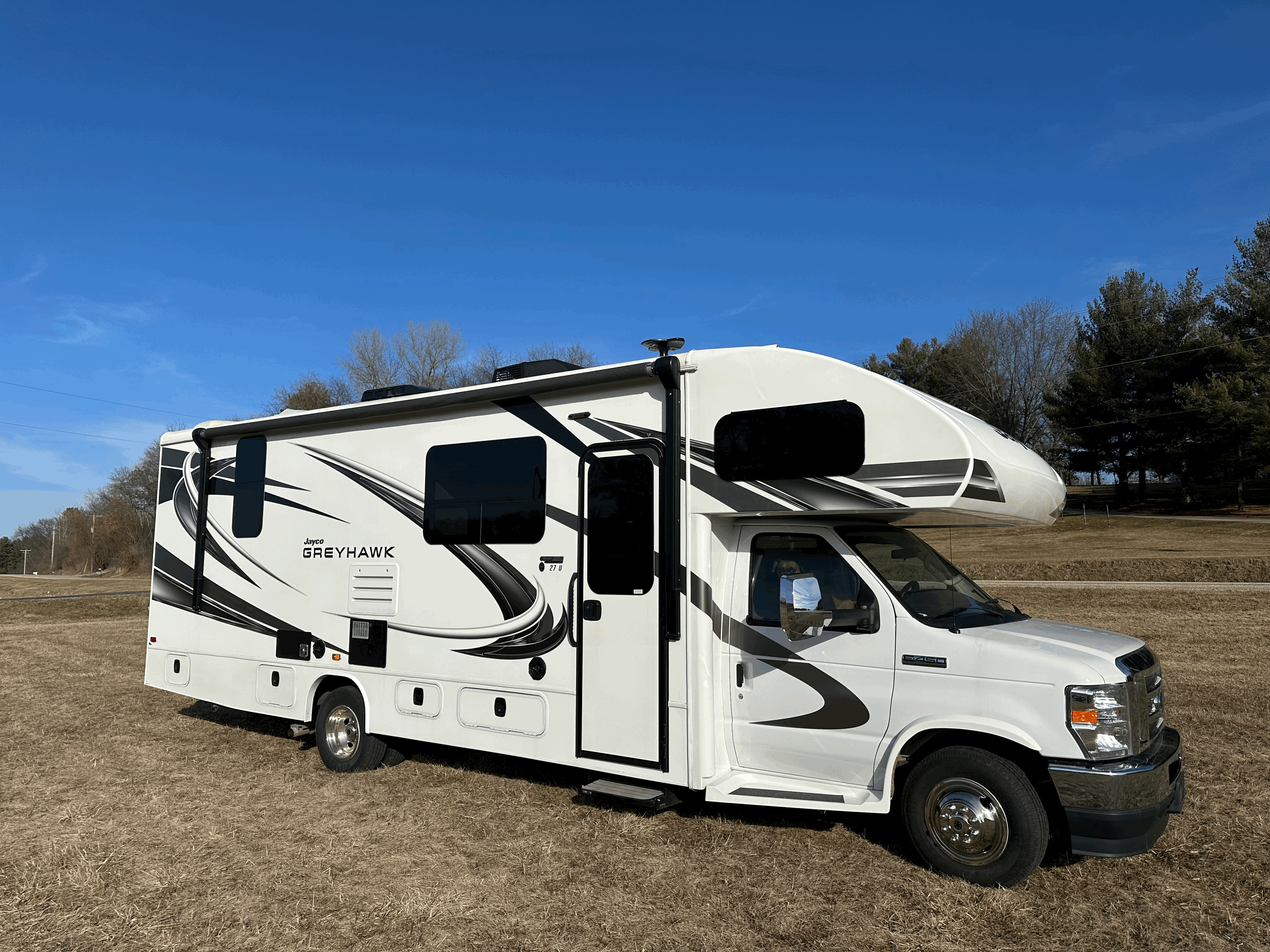 Jayco Greyhawk 27U, Spacious, Like New, Pet Friendly.