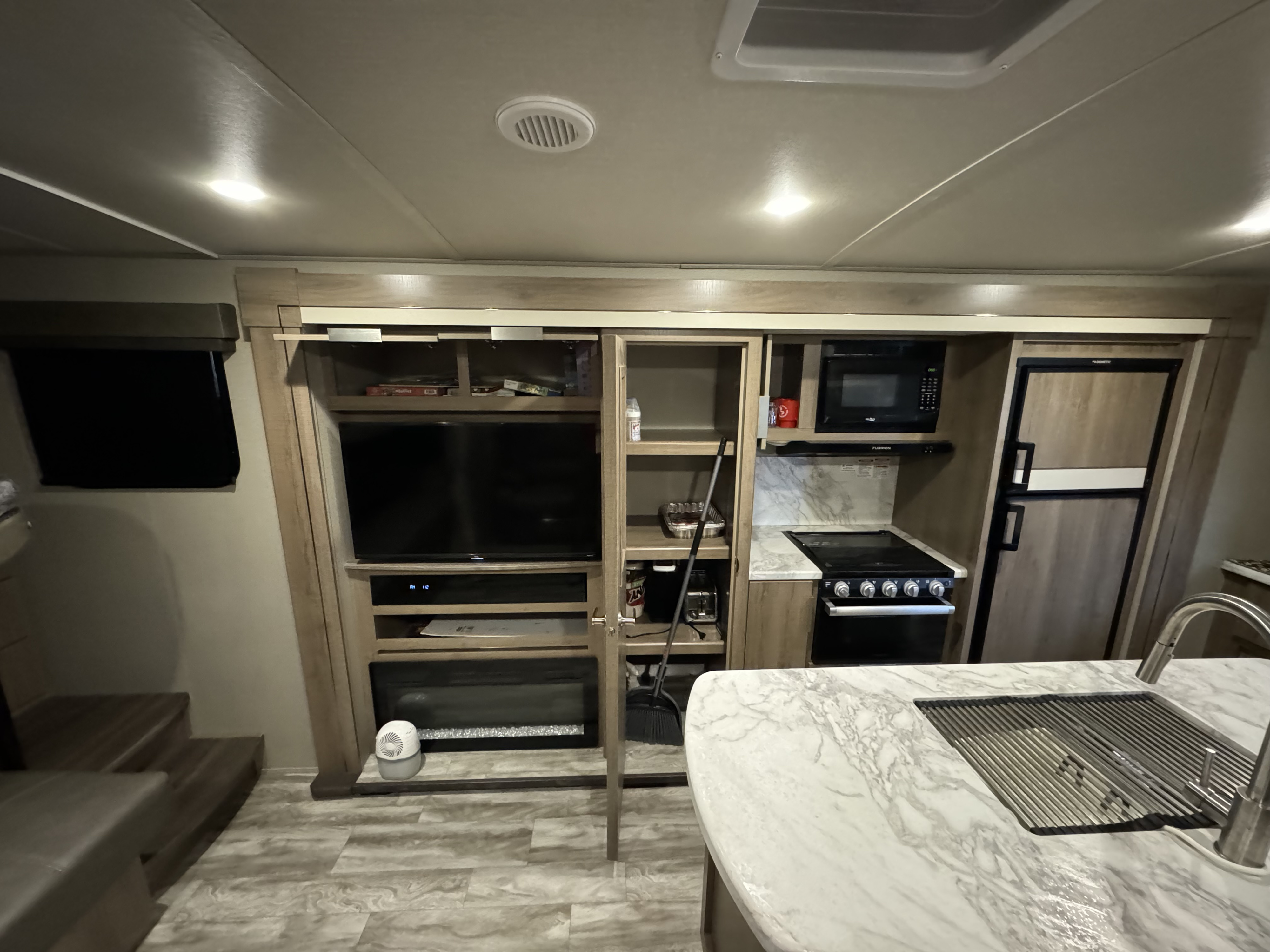 2021 Grand Design Imagine 3110 BH