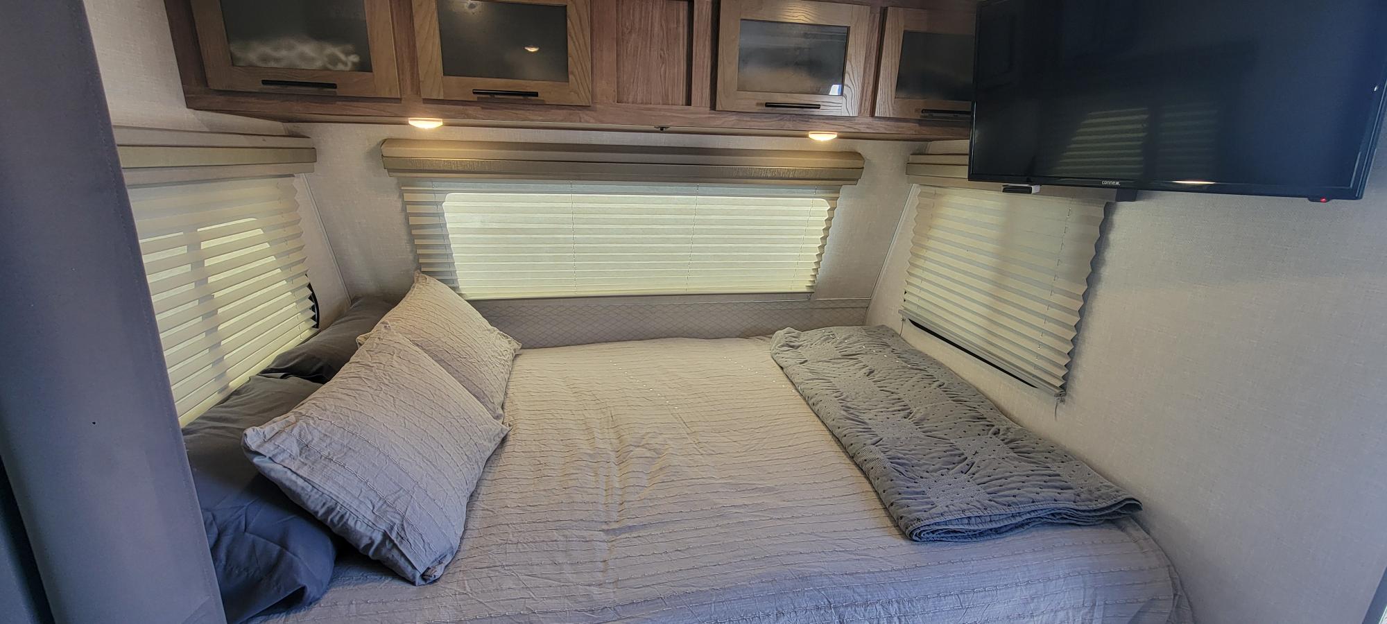 Get a comfortable sleep with this deluxe queen mattress. . No Boundaries 19 2021