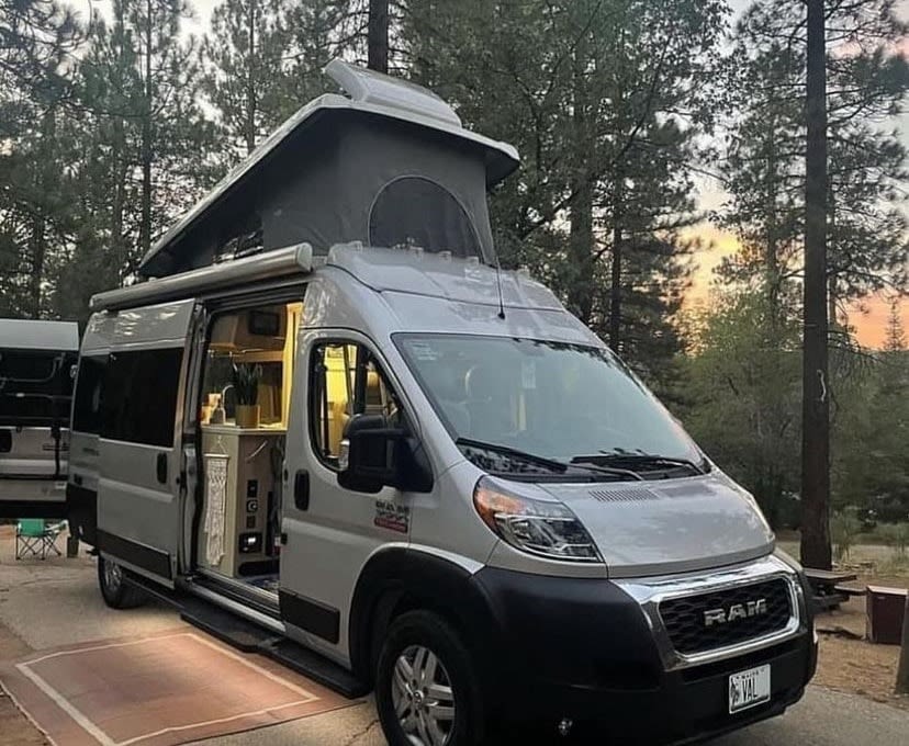 2021 Thor Sequence 20A - Easily Sleeps Family of 4 with Two Large Beds
