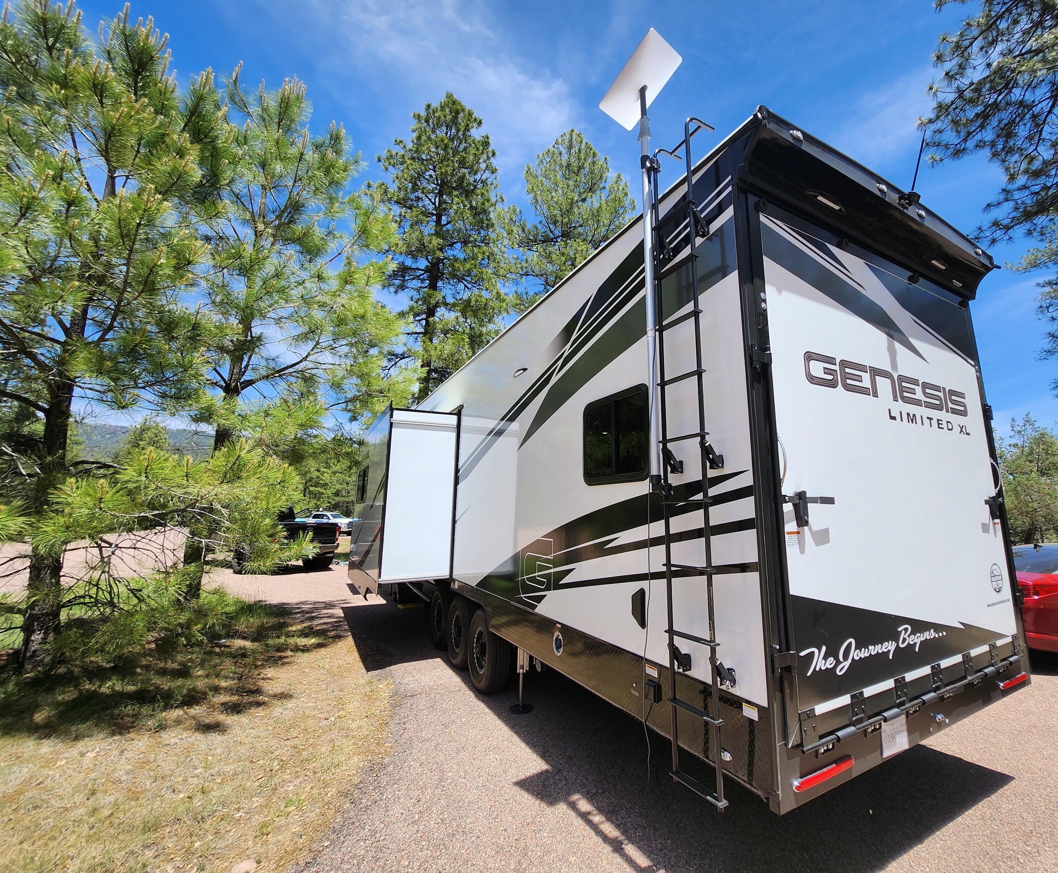 Toy hauler RV Rental 