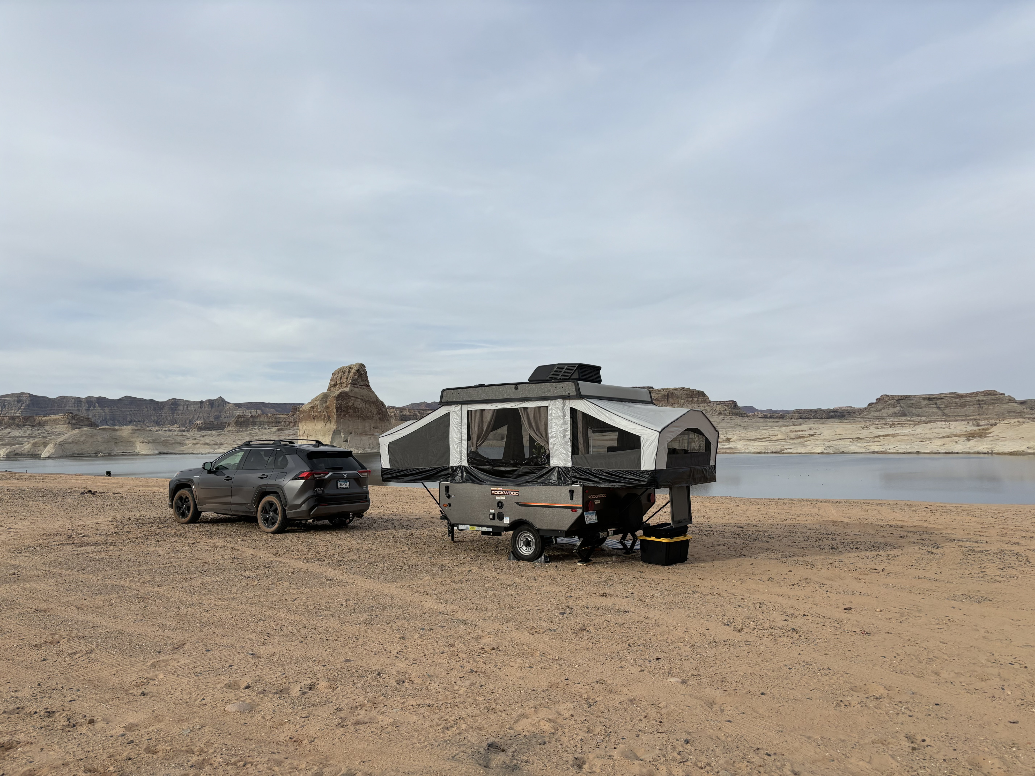 Folding trailer RV Rental 