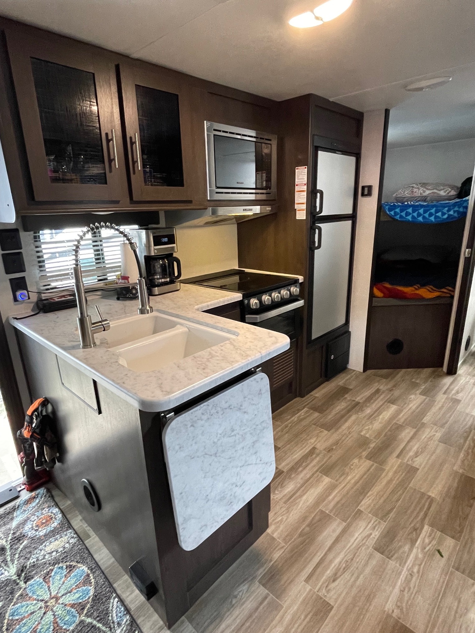 Travel trailer RV Rental 