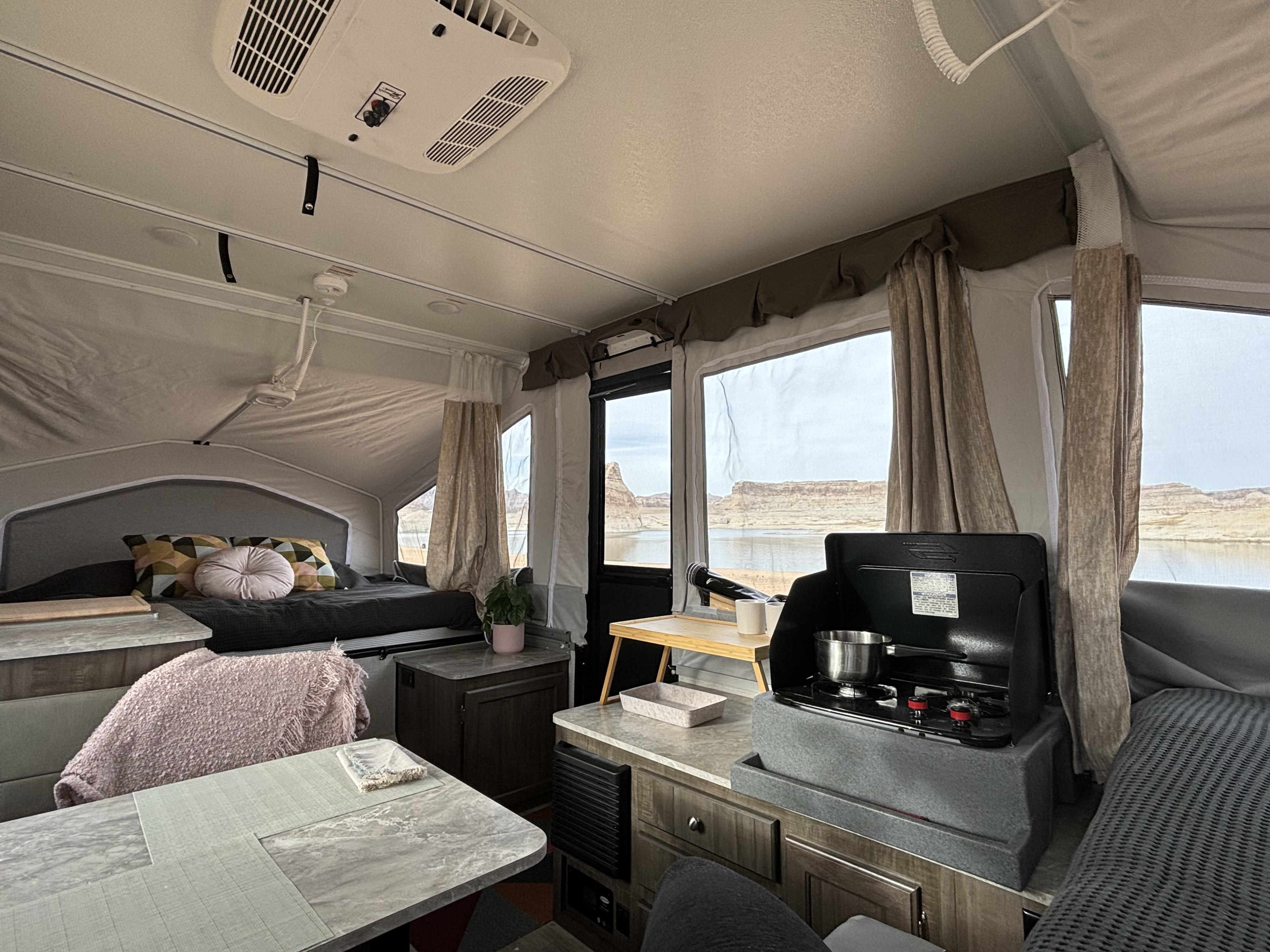 Folding trailer RV Rental 