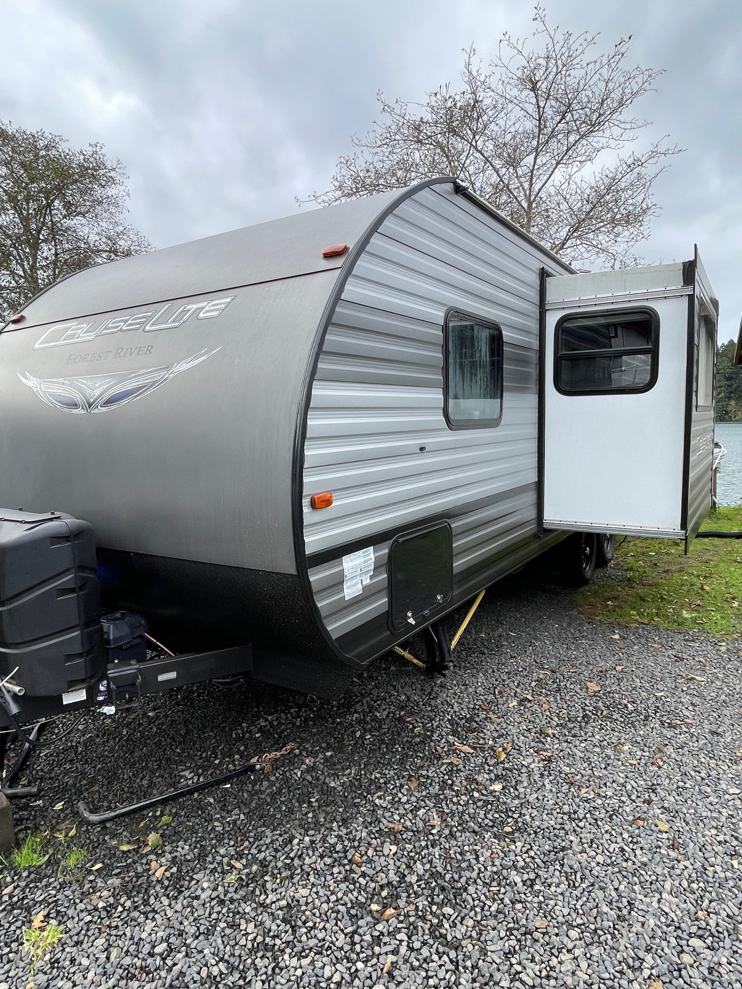 Travel trailer RV Rental 