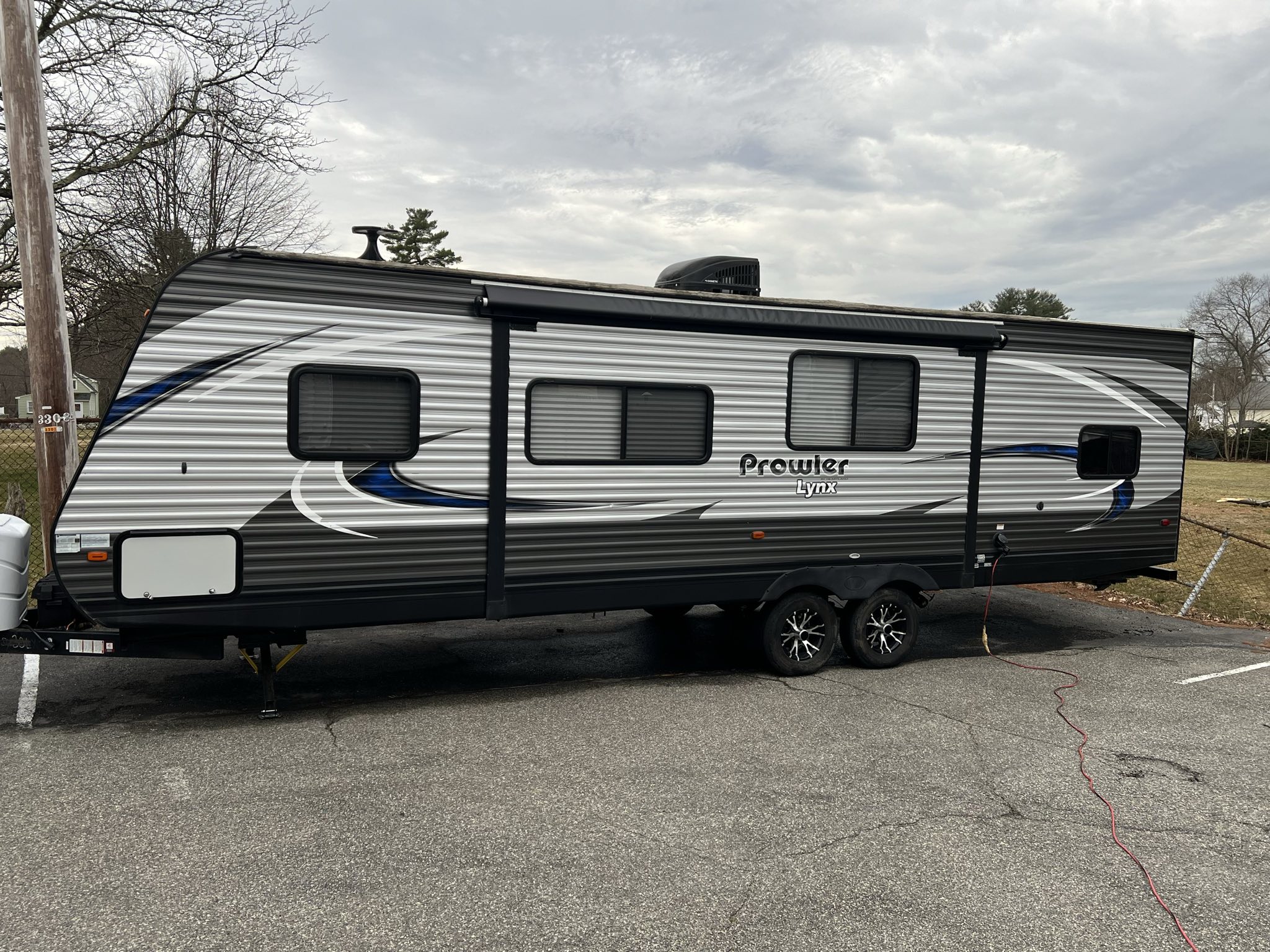 Travel trailer RV Rental 