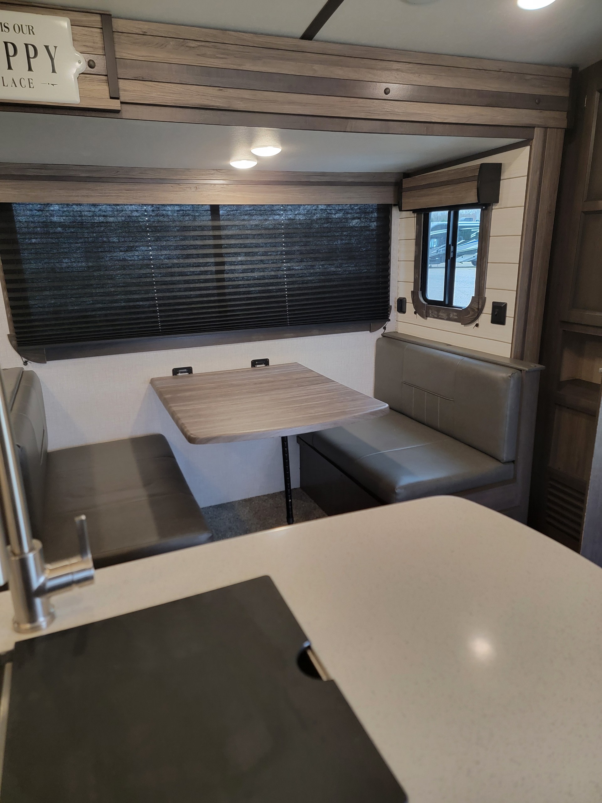 Travel trailer RV Rental 