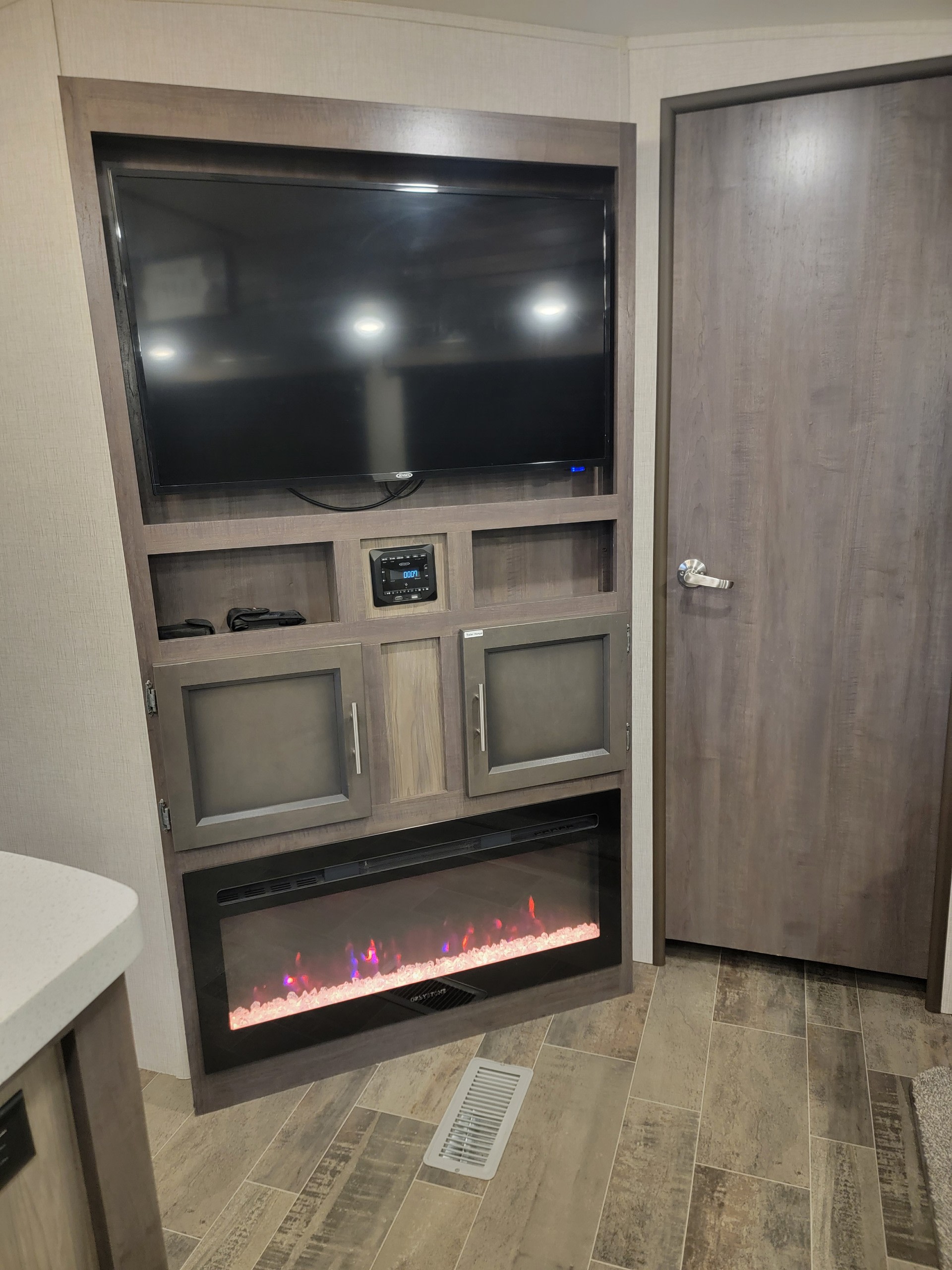 Travel trailer RV Rental 