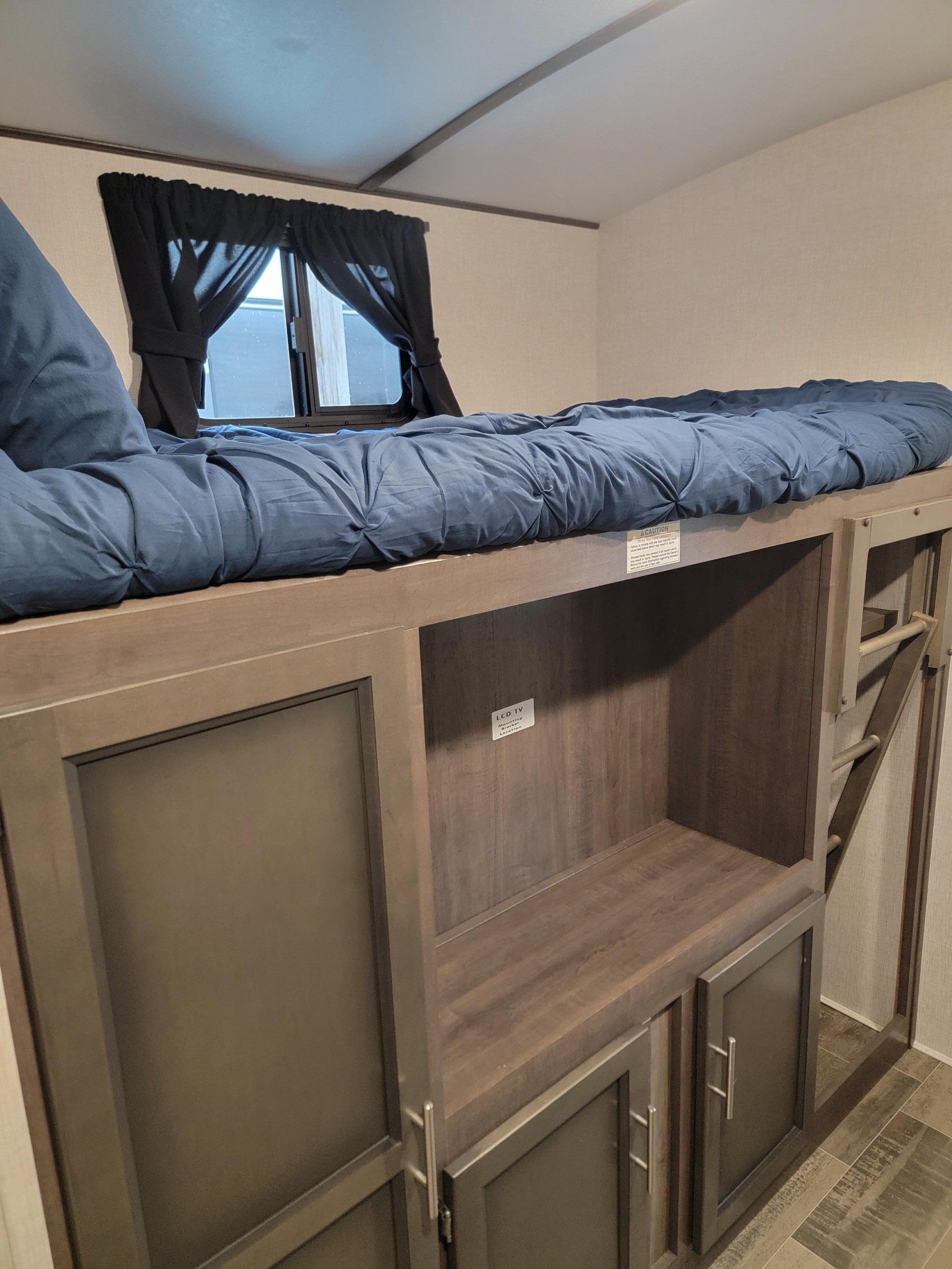 Travel trailer RV Rental 