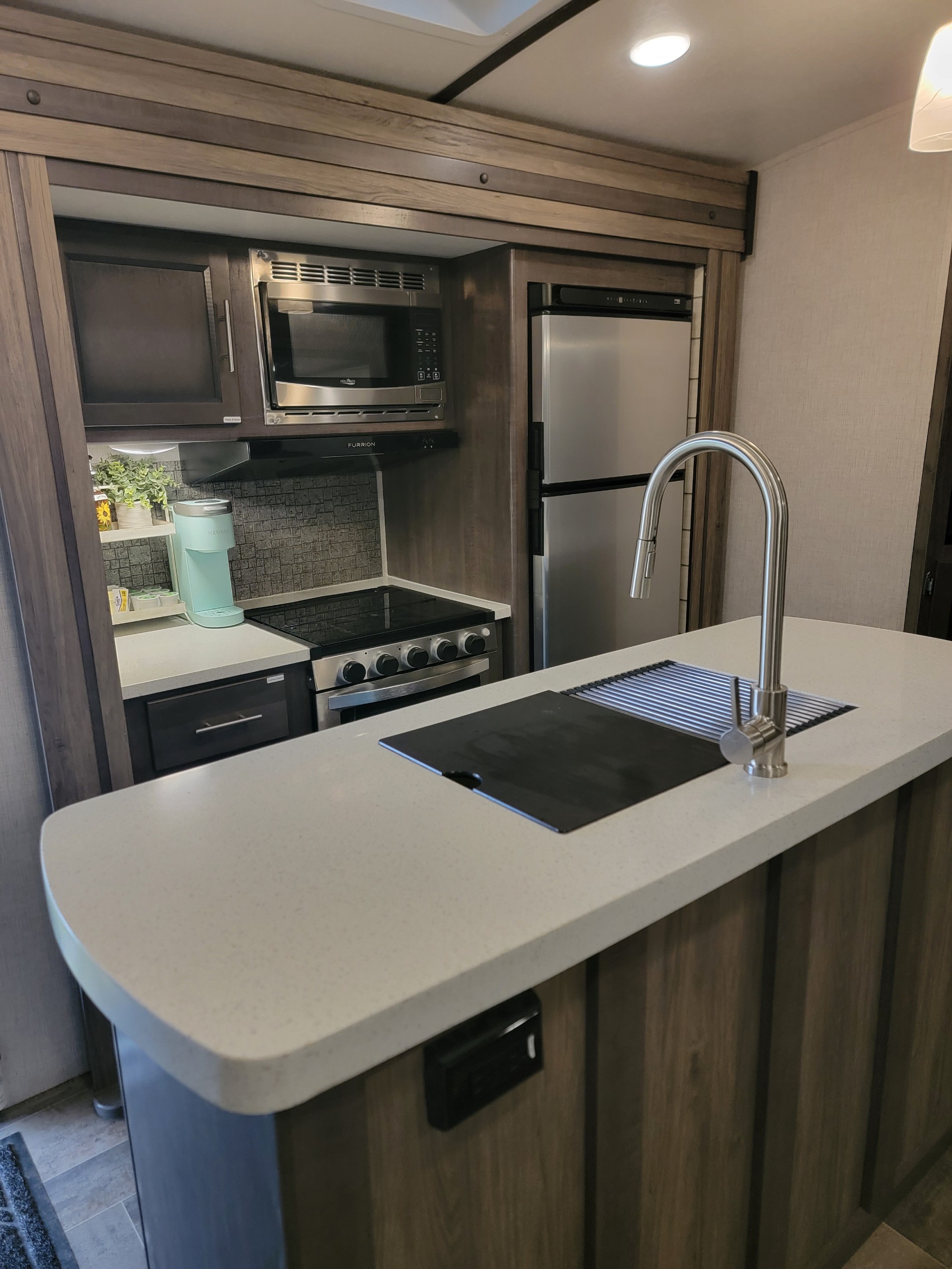 Travel trailer RV Rental 