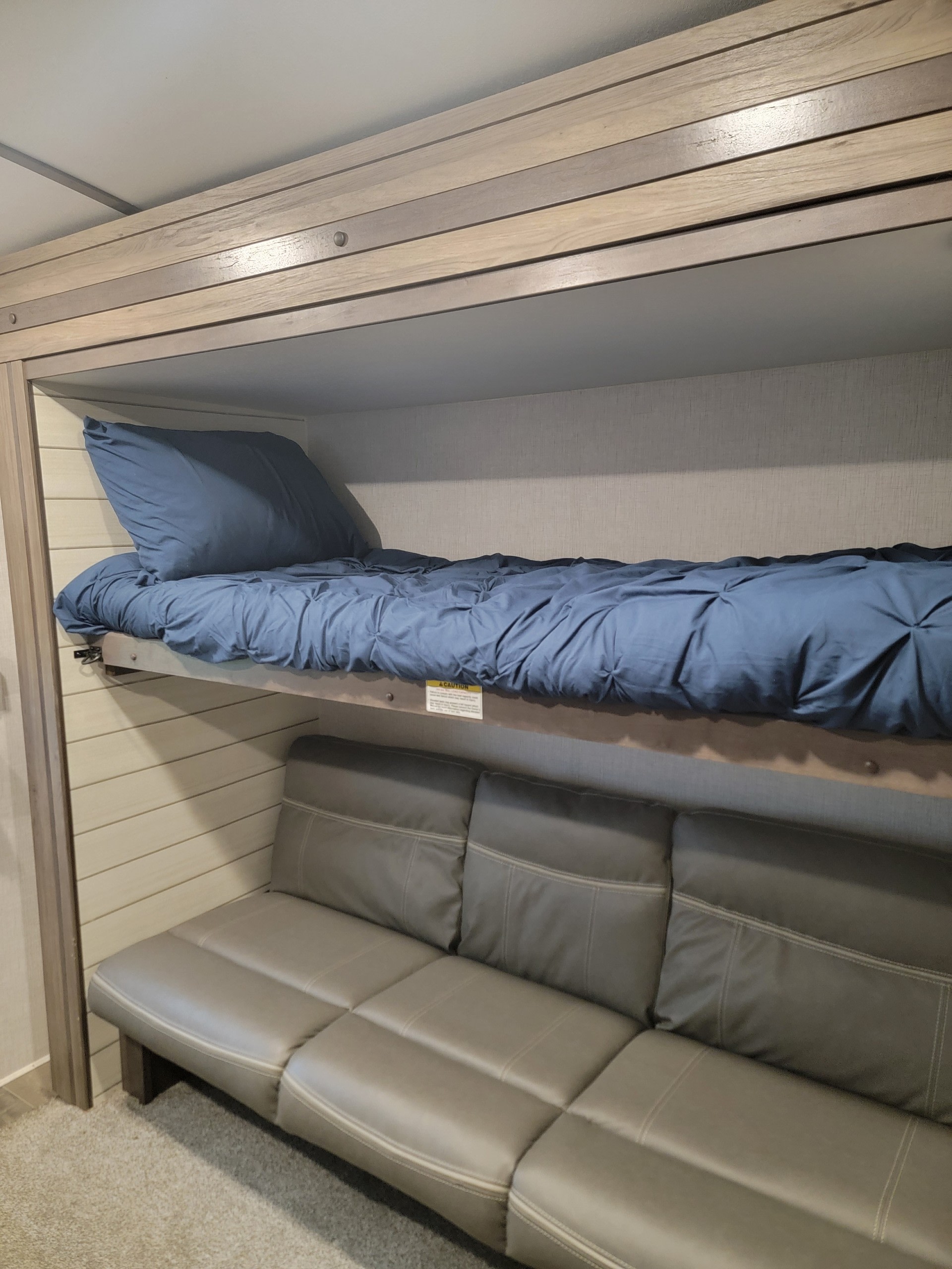 Travel trailer RV Rental 