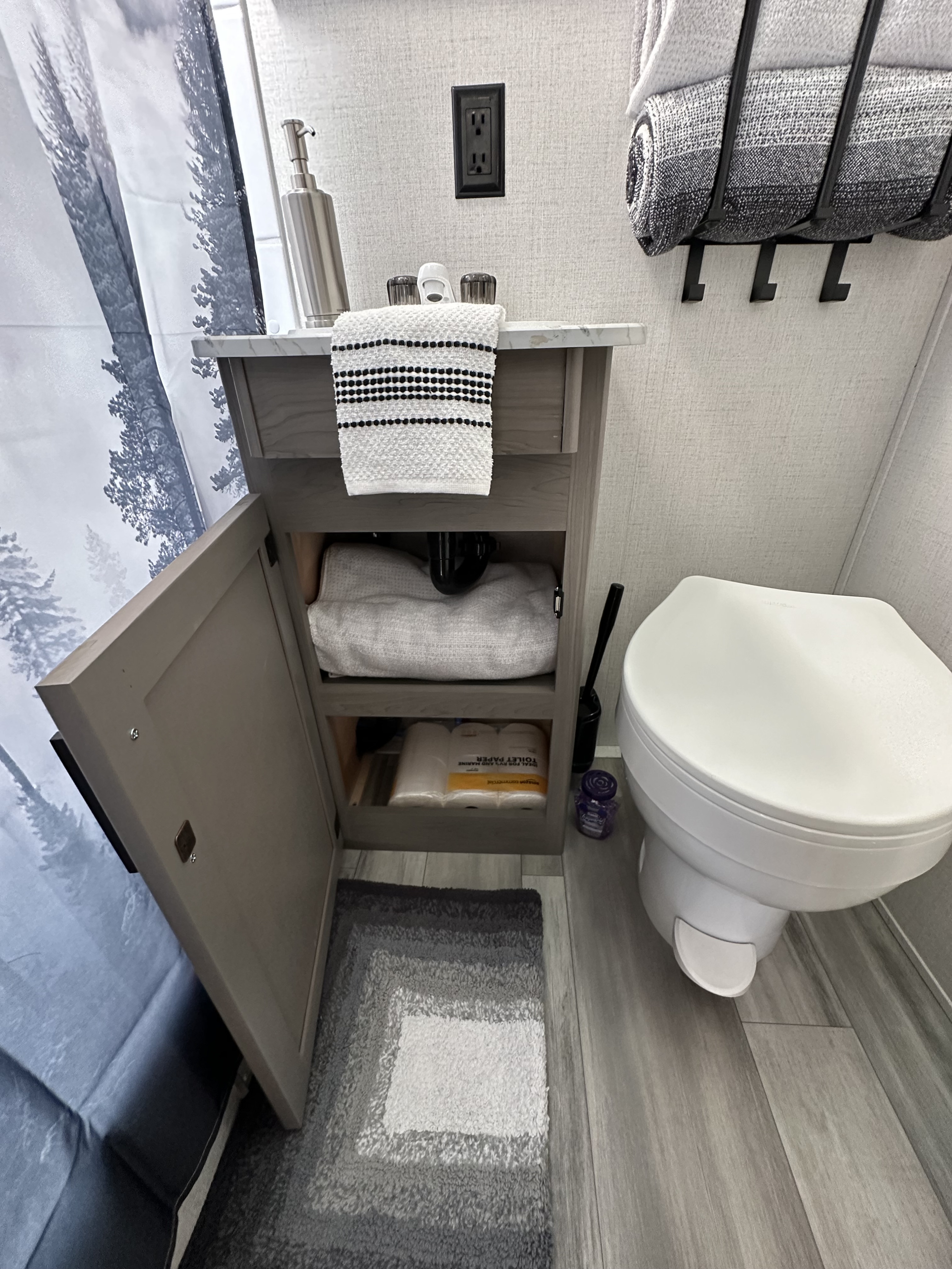 Travel trailer RV Rental 