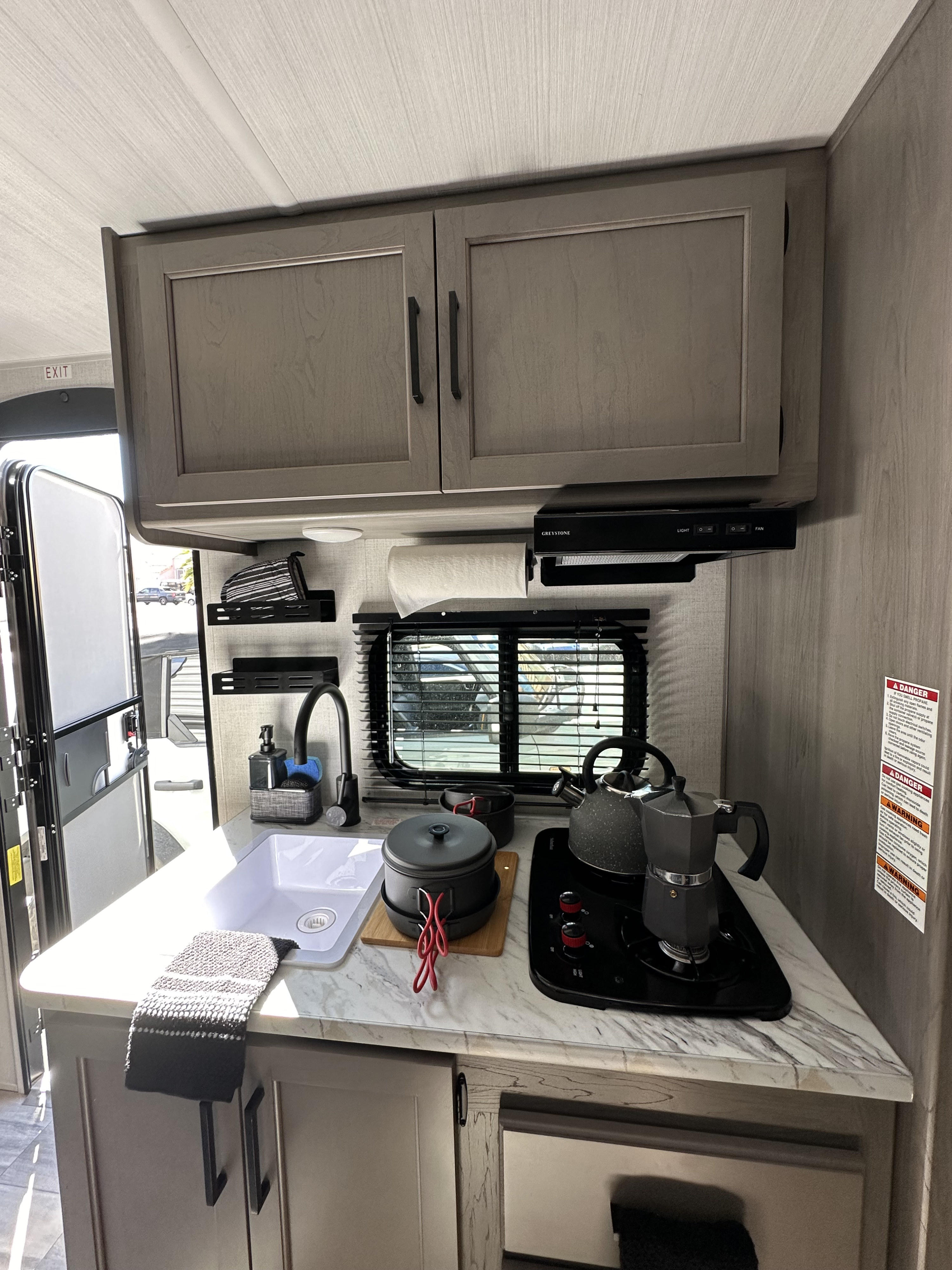 Travel trailer RV Rental 