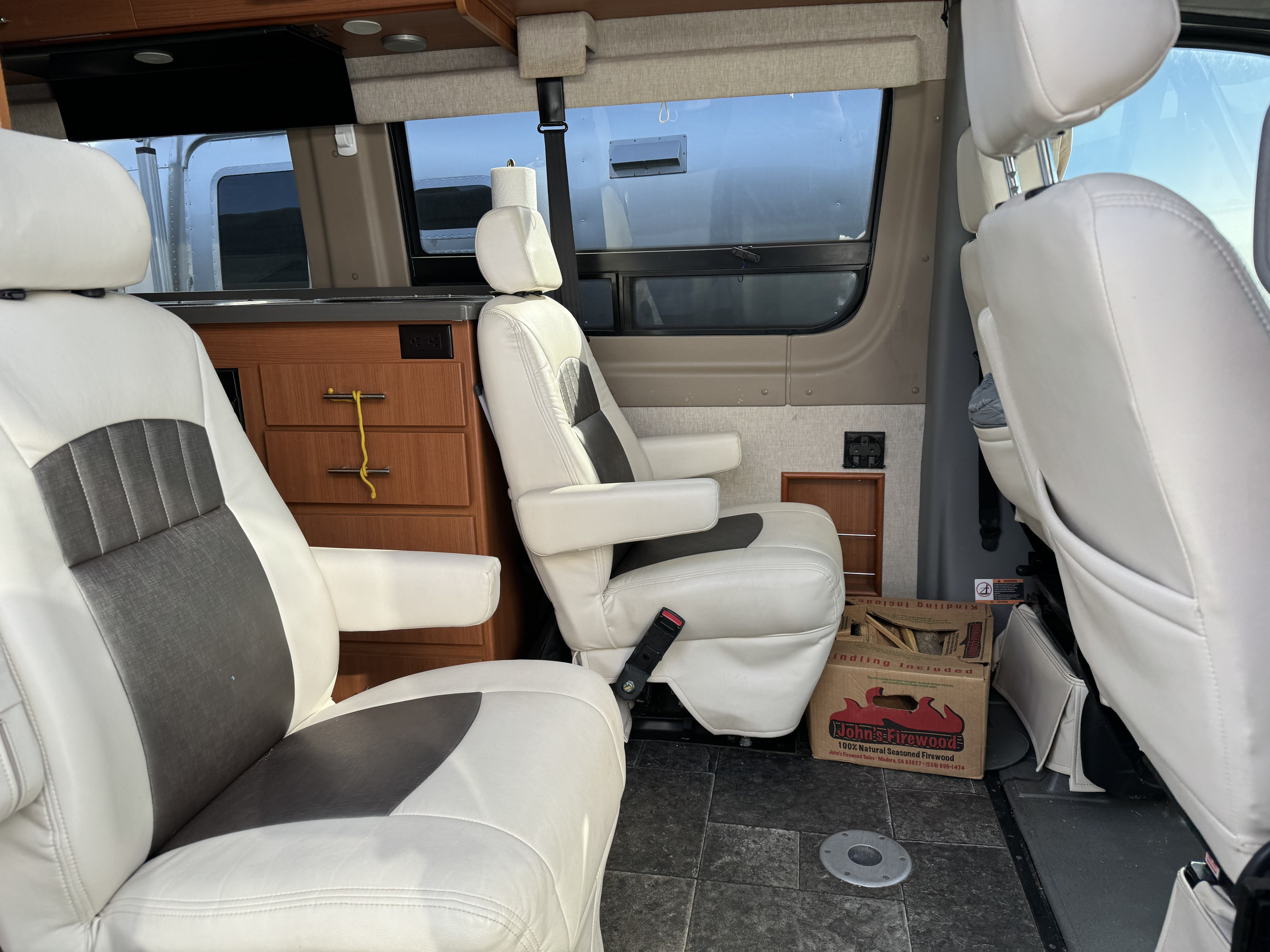 Camper van RV Rental 
