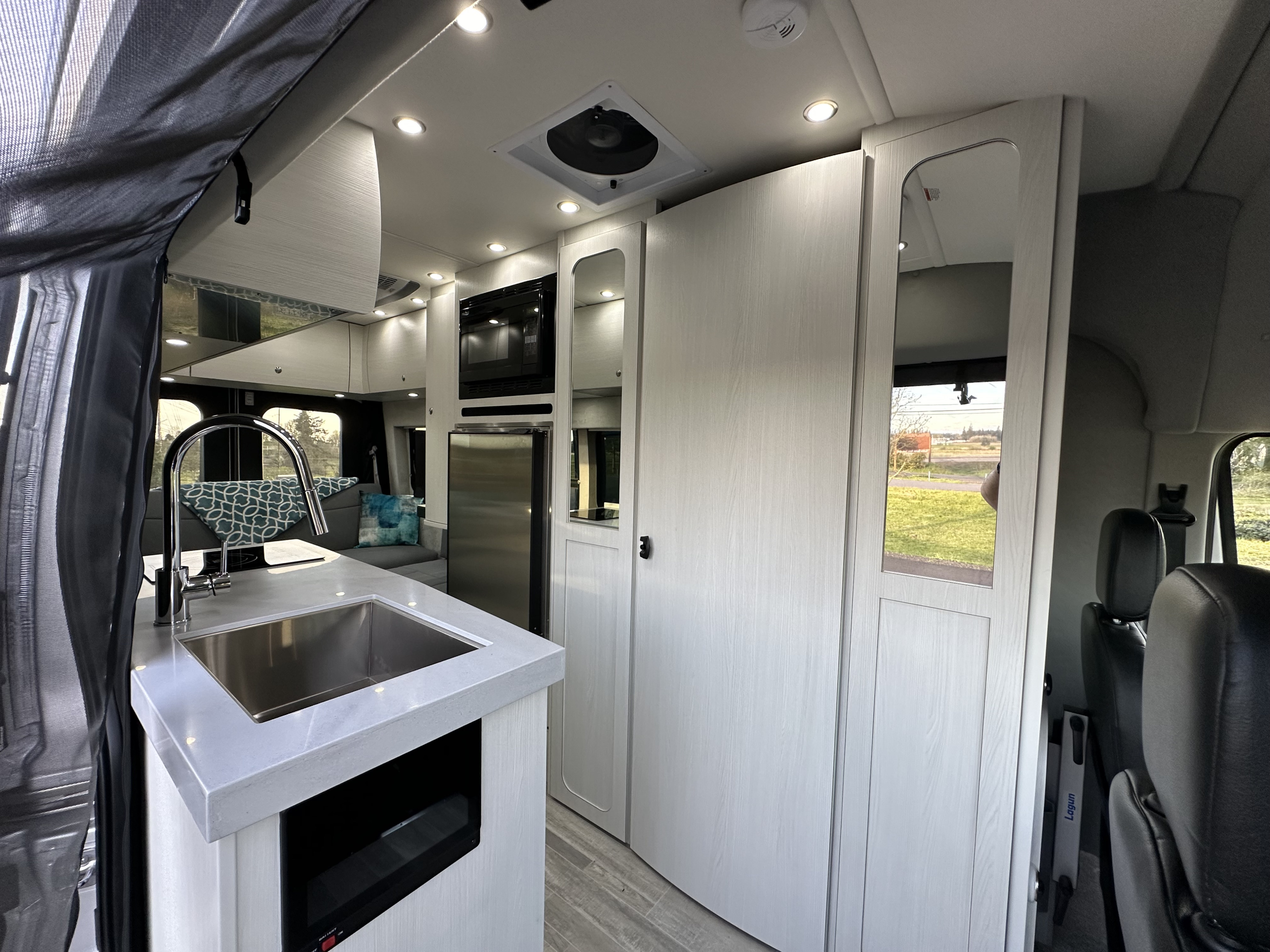 Class B RV Rental 