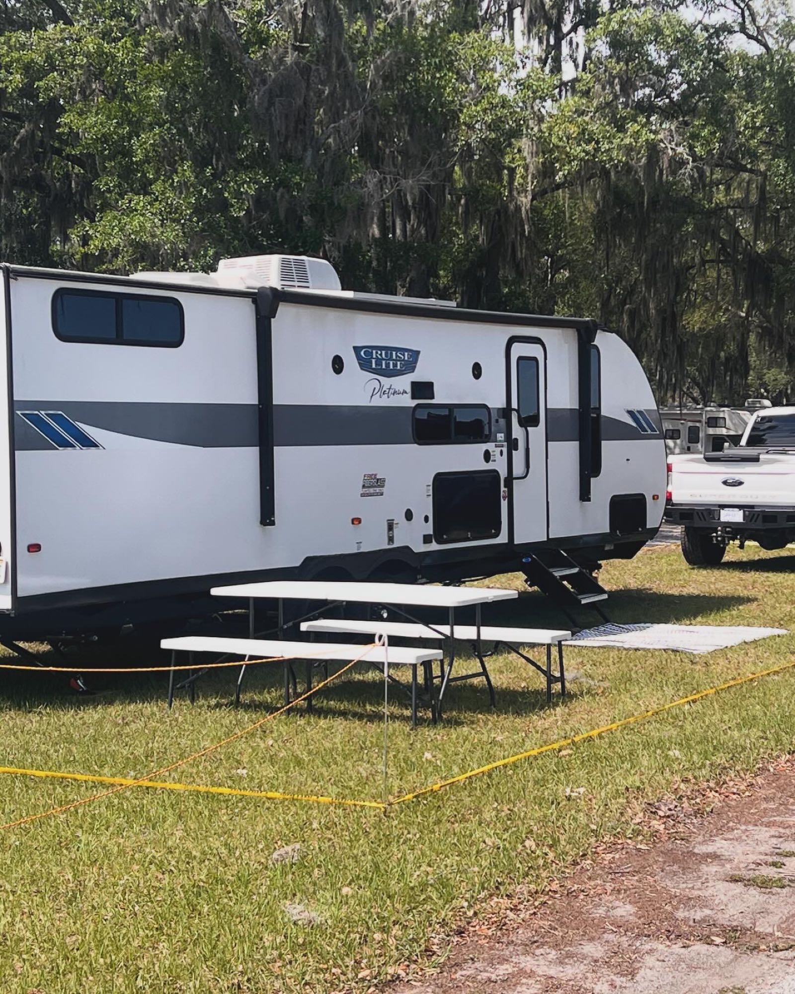 Travel trailer RV Rental 