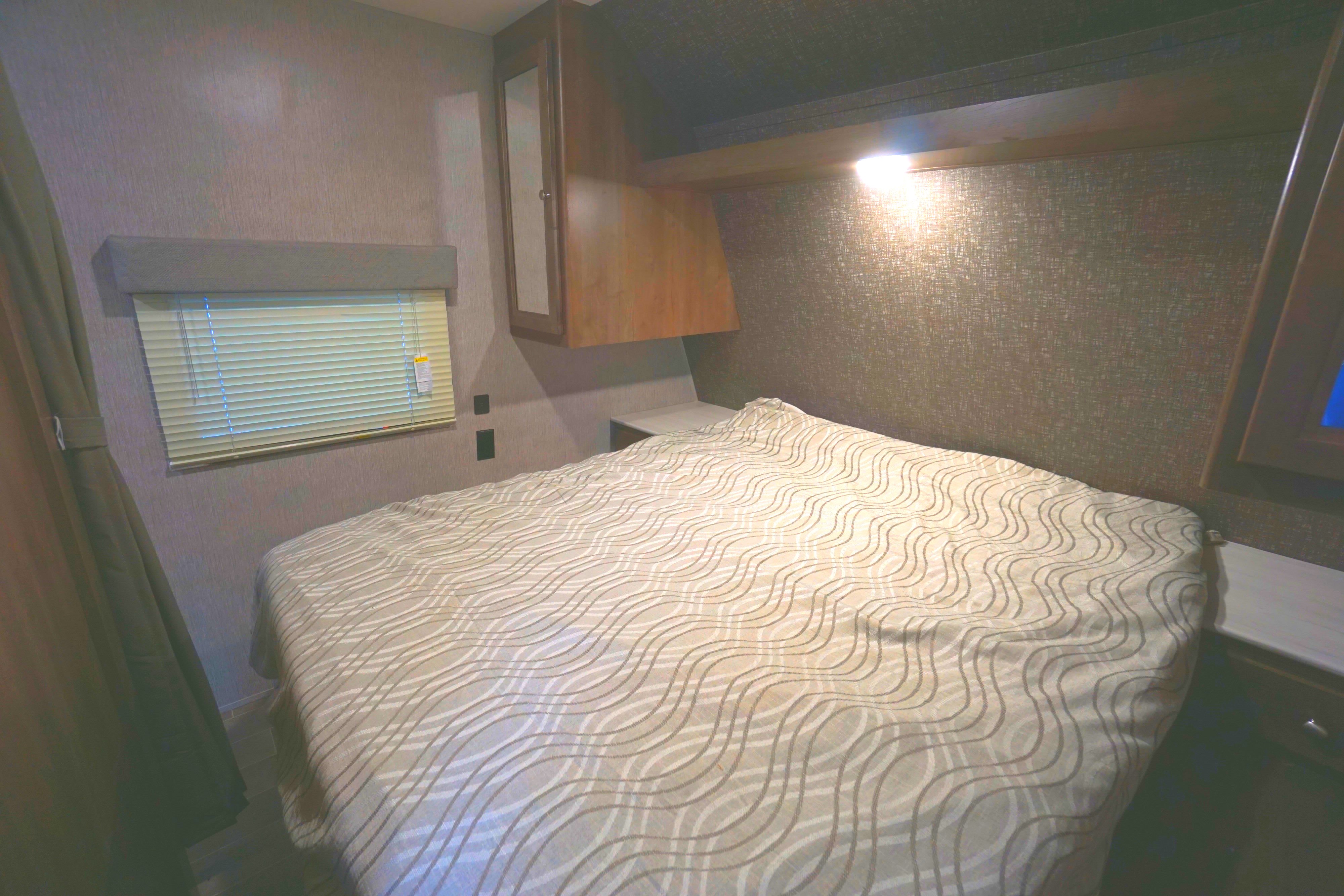 Semi private Queen Master bedroom space. Dutchmen Coleman Lantern 2019