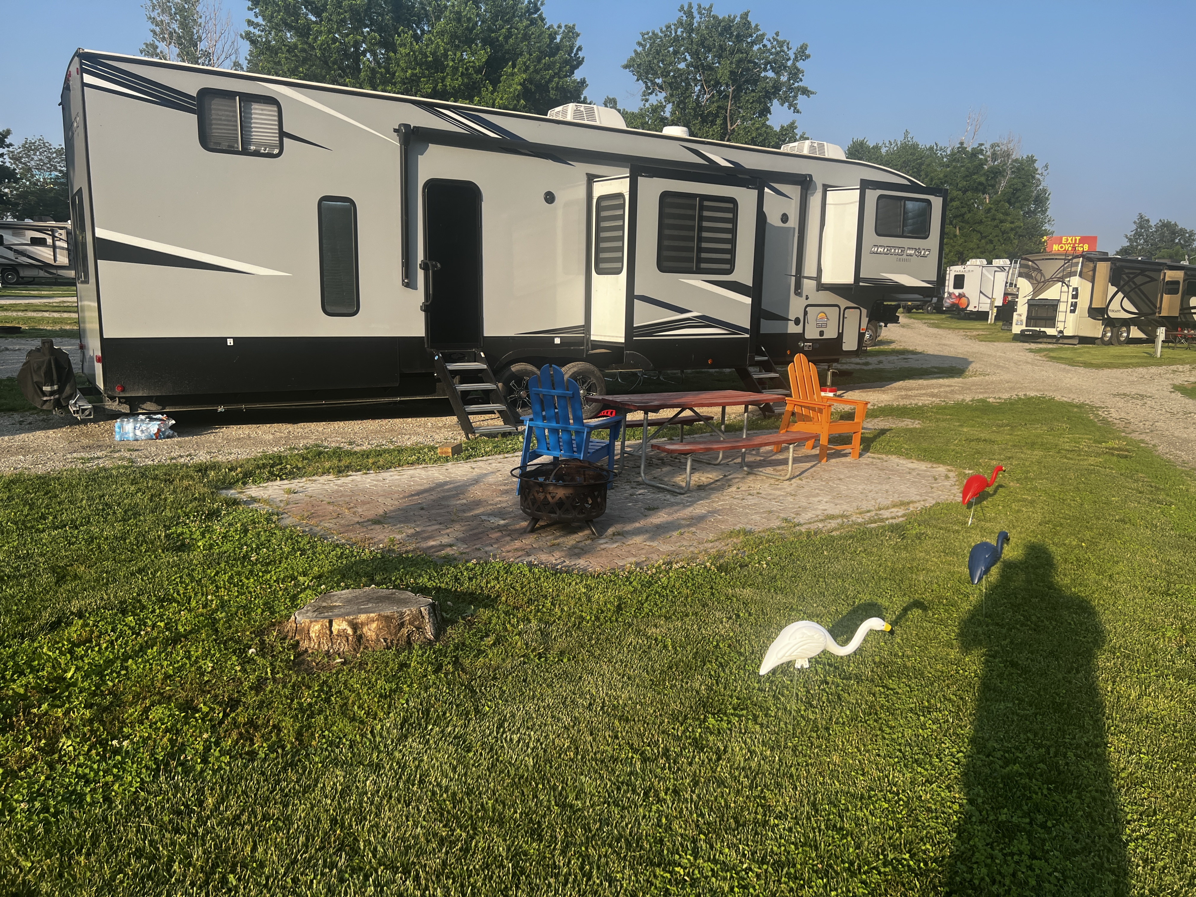 2022 ForestRiver Cherokee ArcticWolf w/GM Smoker Extra Mattresses Available
