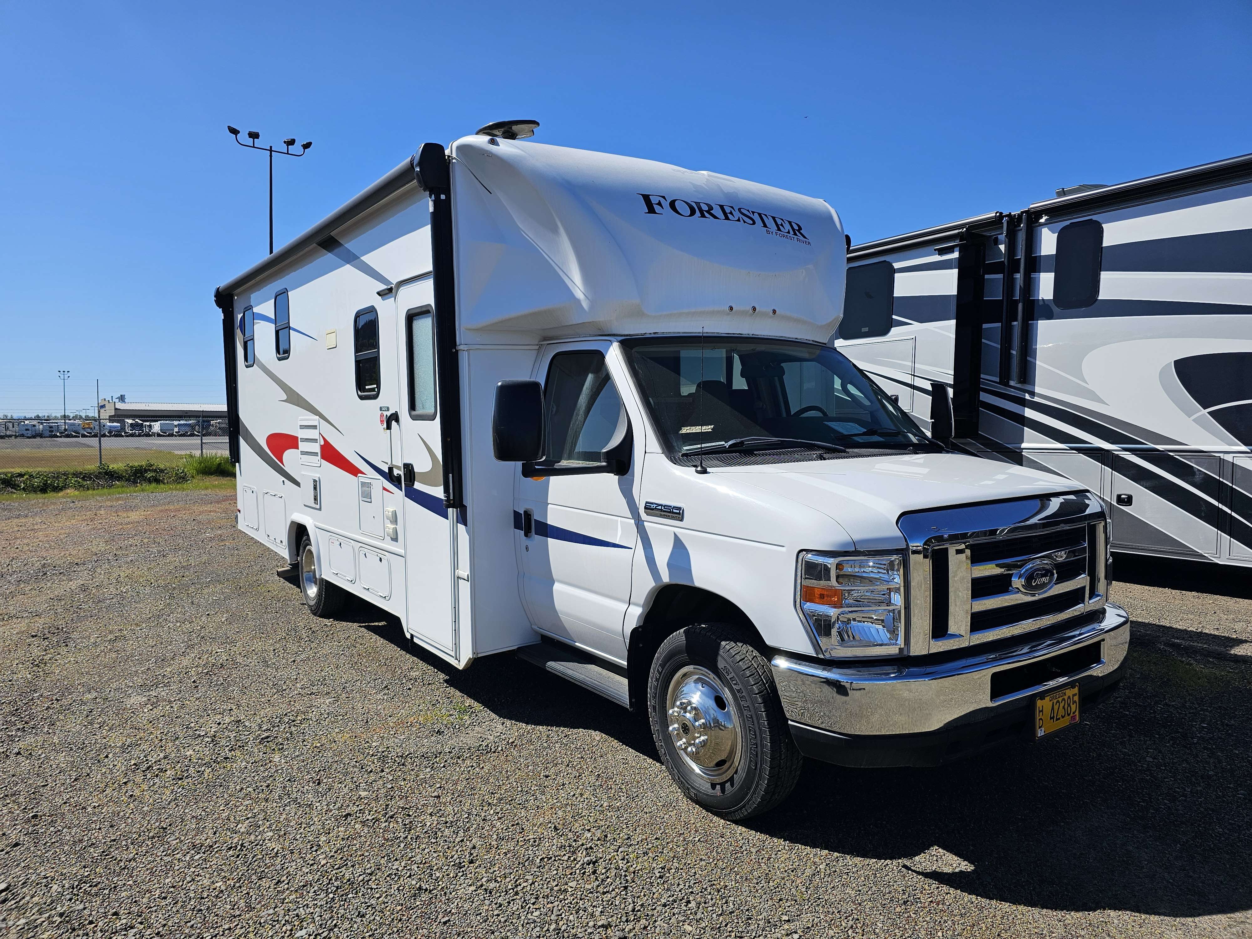 Comfortable Couples Class C Motorhome