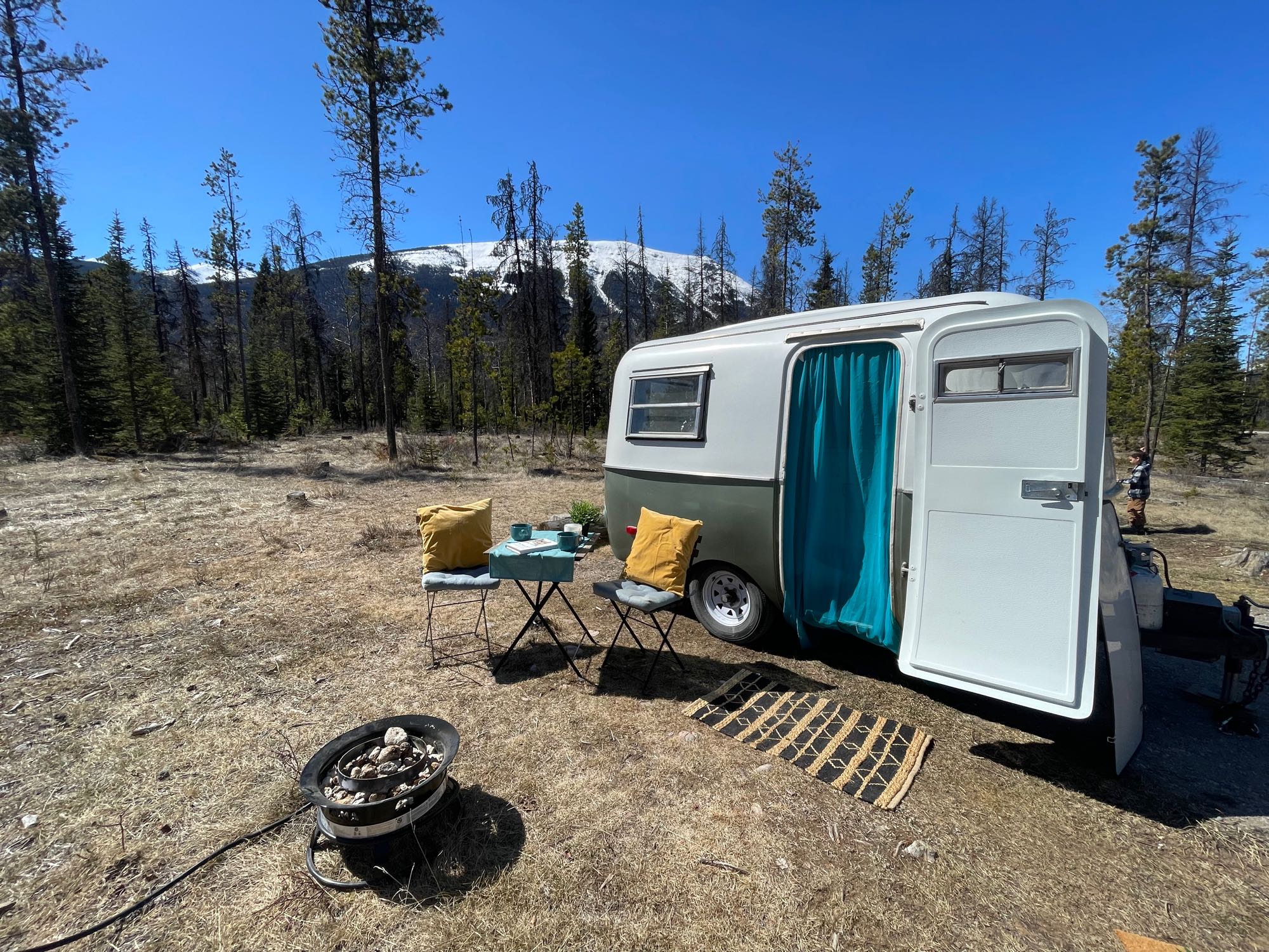 Peas in a Pod Boler 13 Ft Trailer