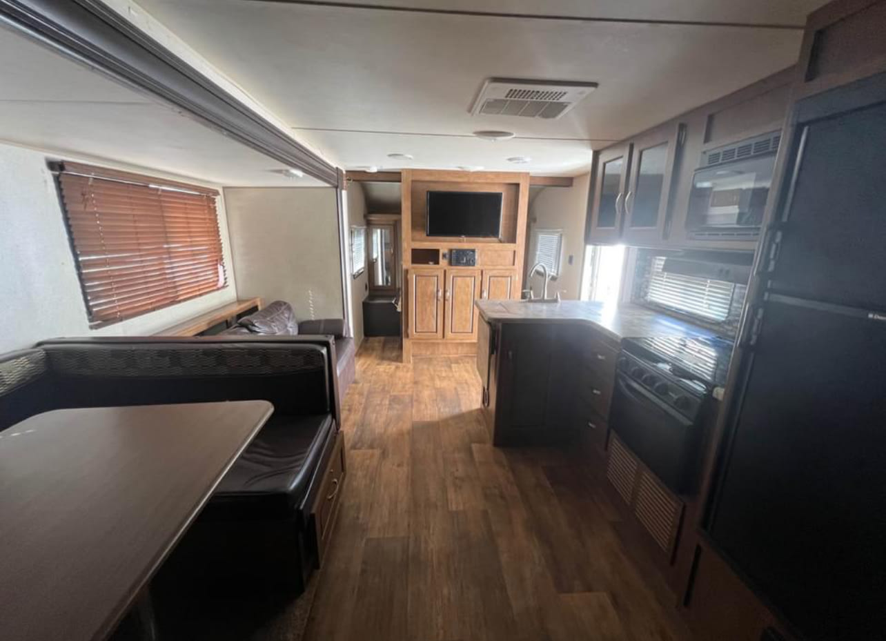 Toy hauler RV Rental 