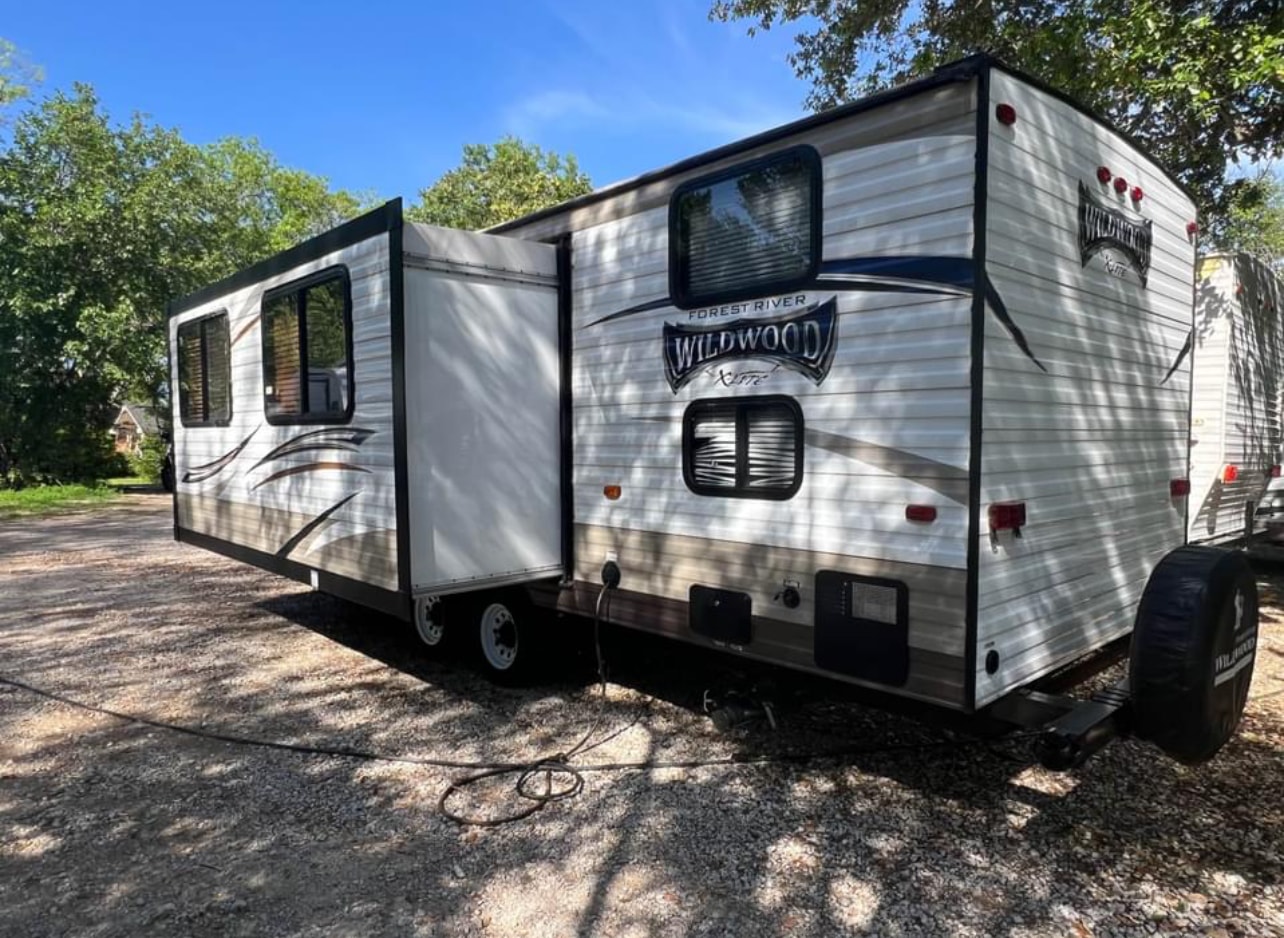Toy hauler RV Rental 
