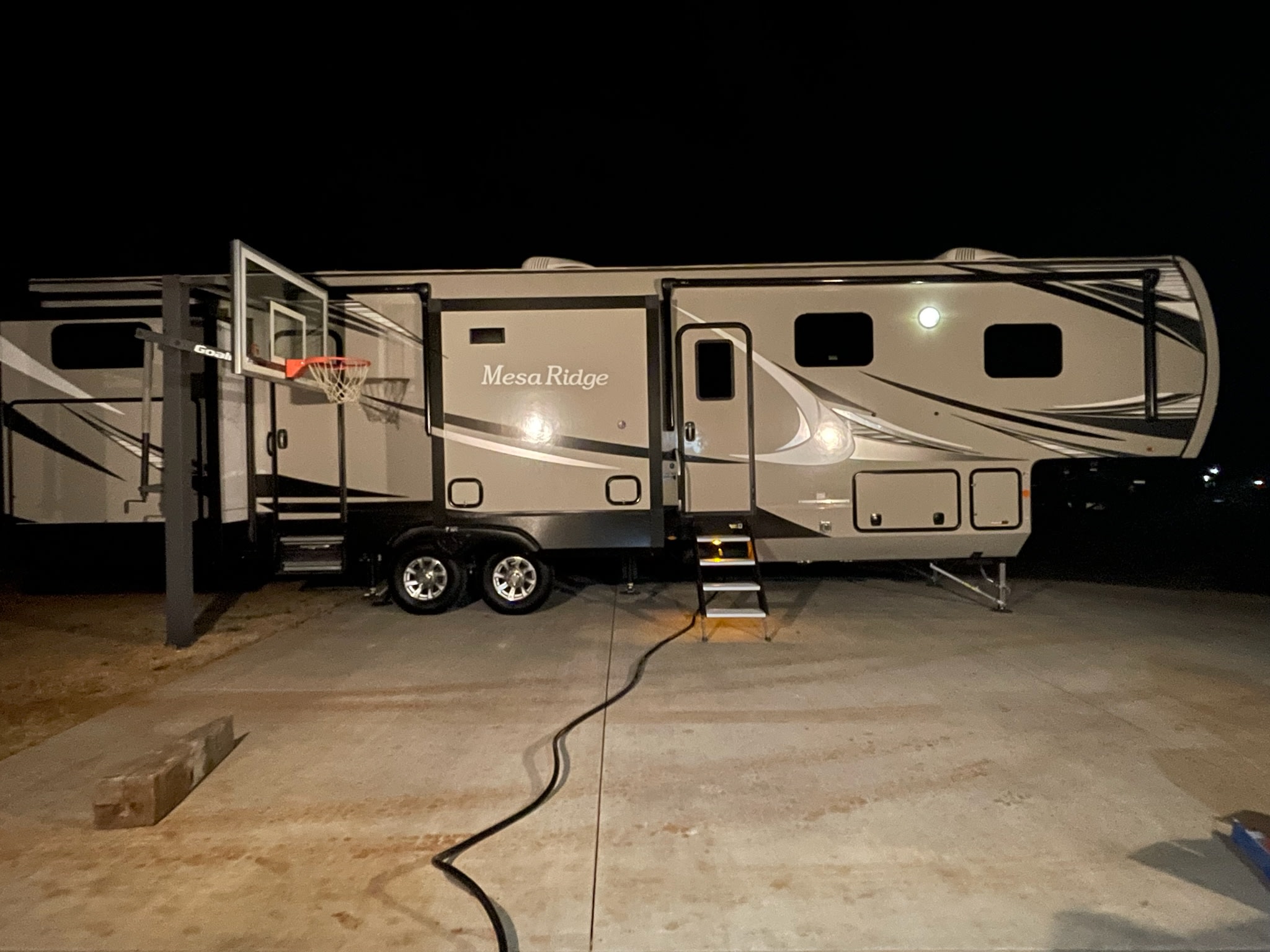 2021 Highland Ridge Cozy Bunkhouse, Feels like home, 2ACs, 5 Slideouts