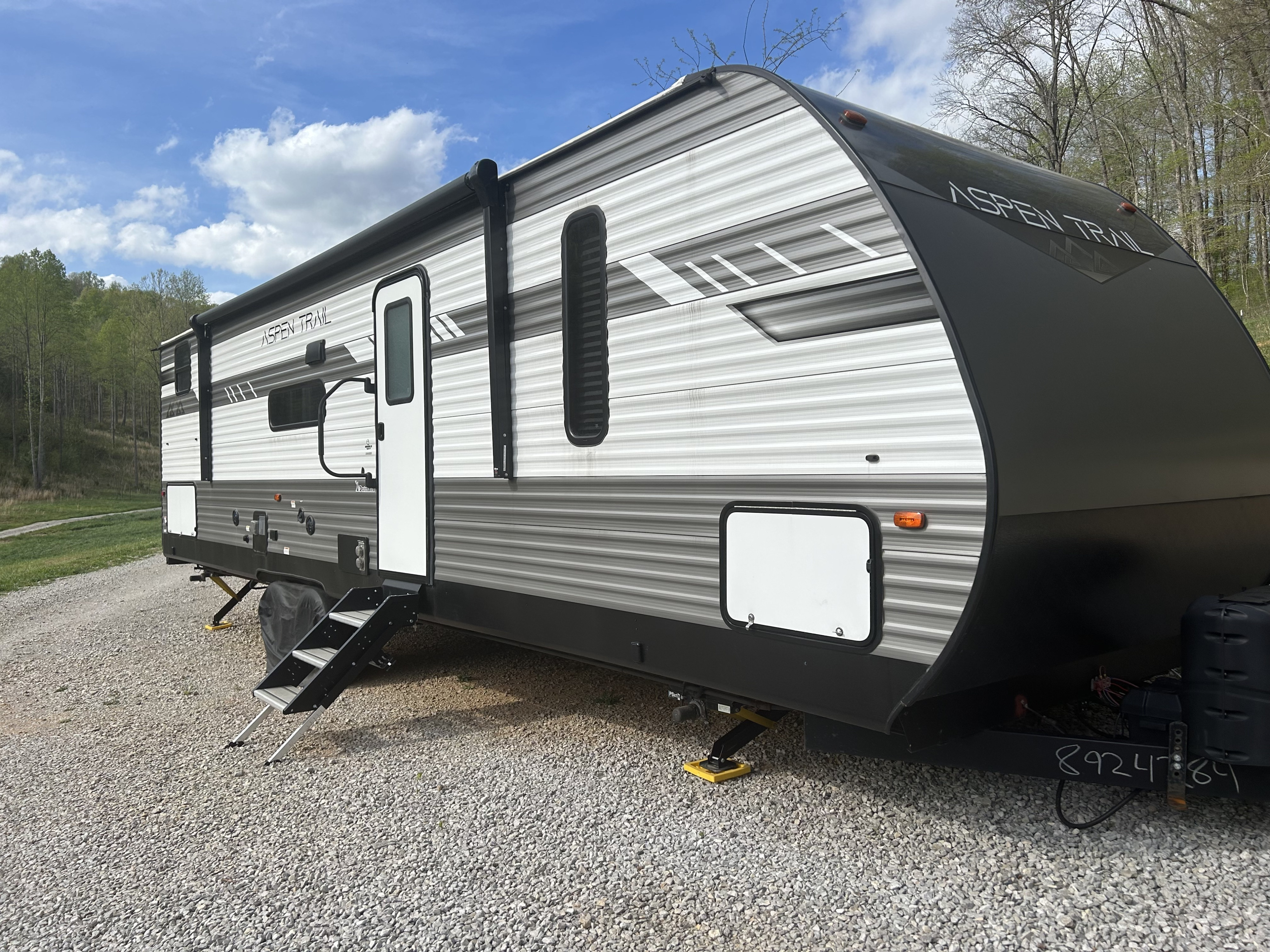 BEAUTIFUL BUNKHOUSE - 2022 Aspen Trail 3280BHS