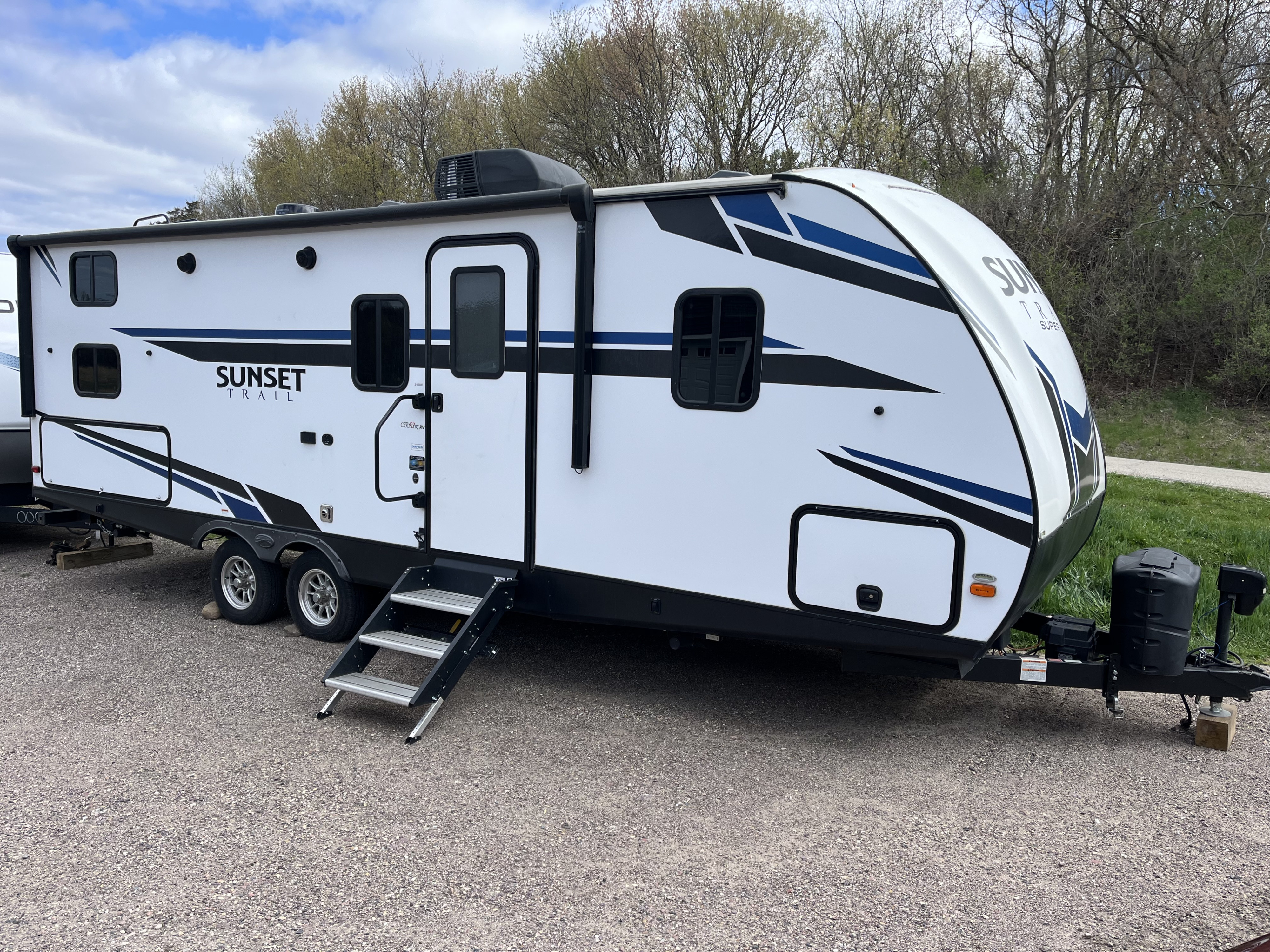 Yeti's Kingsize Hideaway