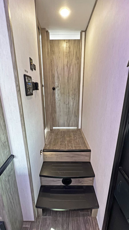 Forest River Cherokee Arctic Wolf 2022