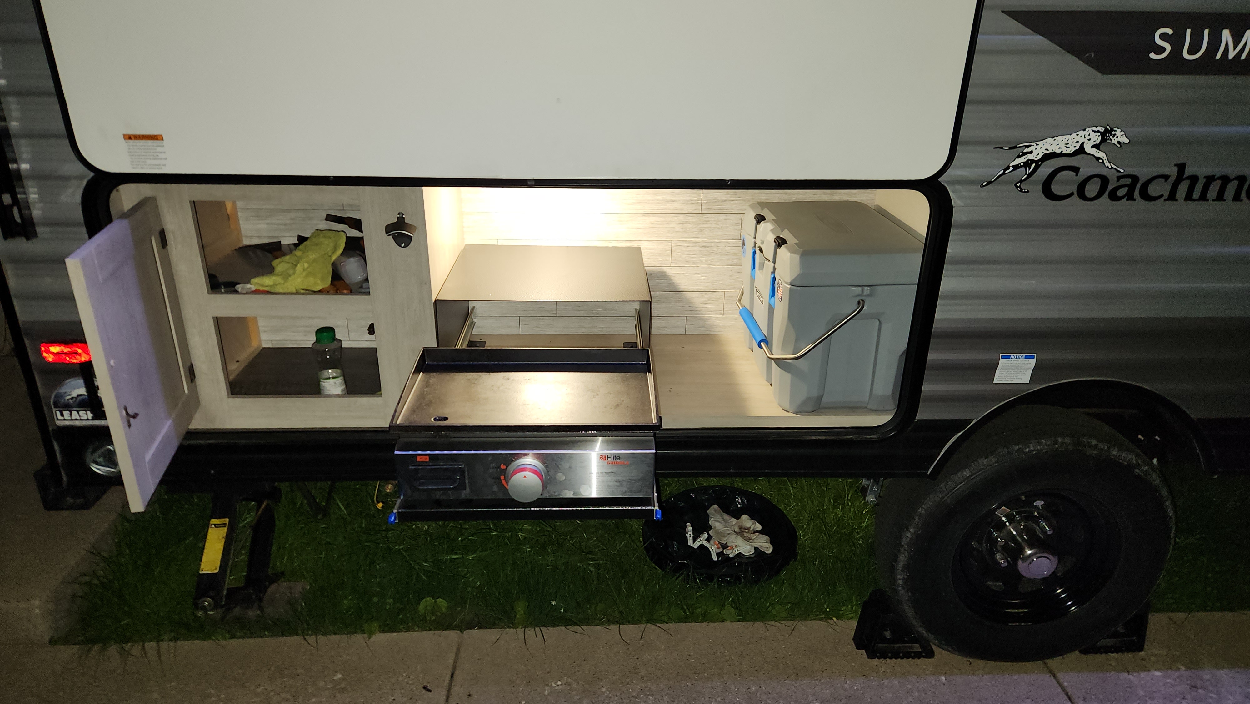 Travel trailer RV Rental 