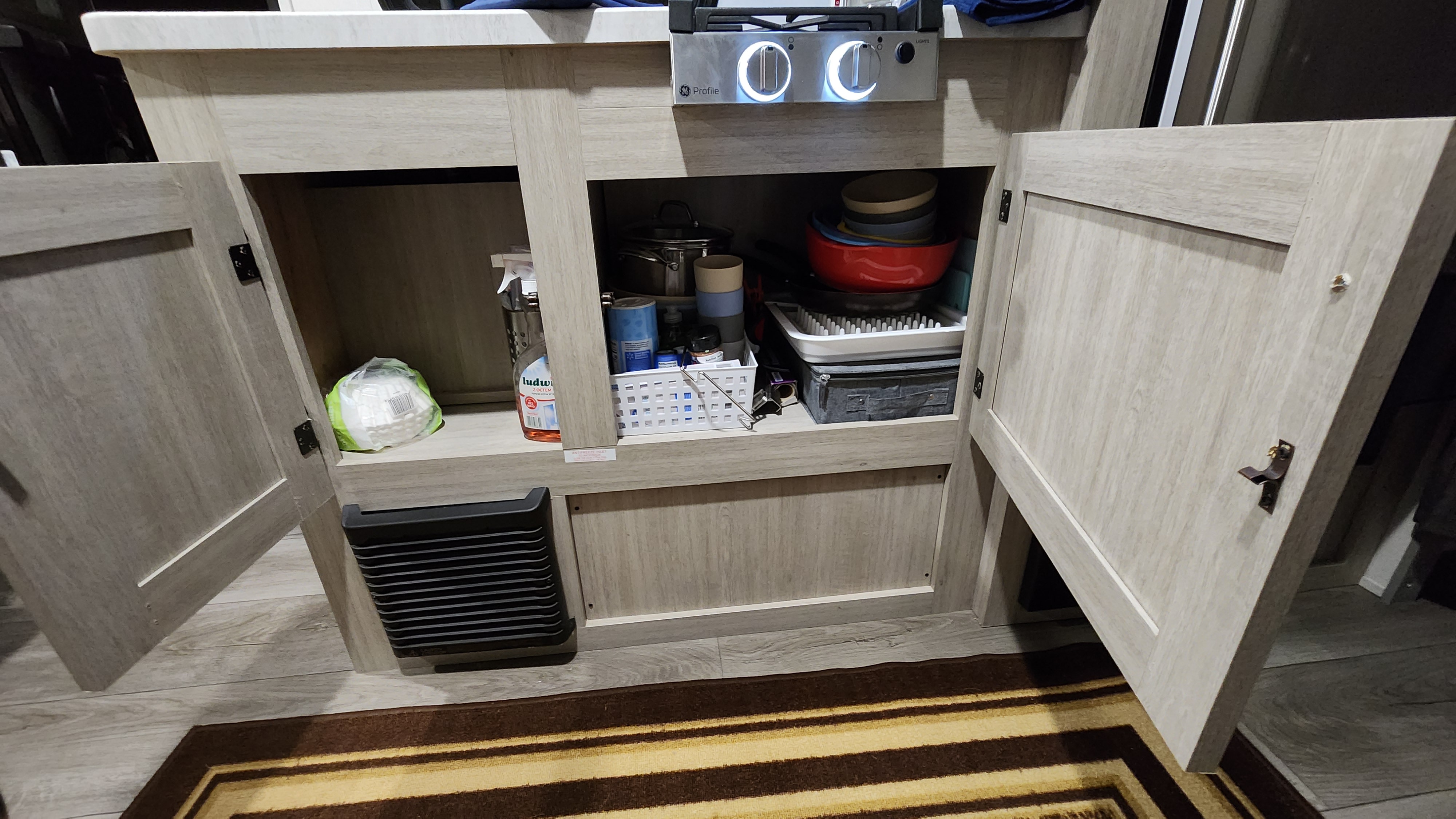 Travel trailer RV Rental 