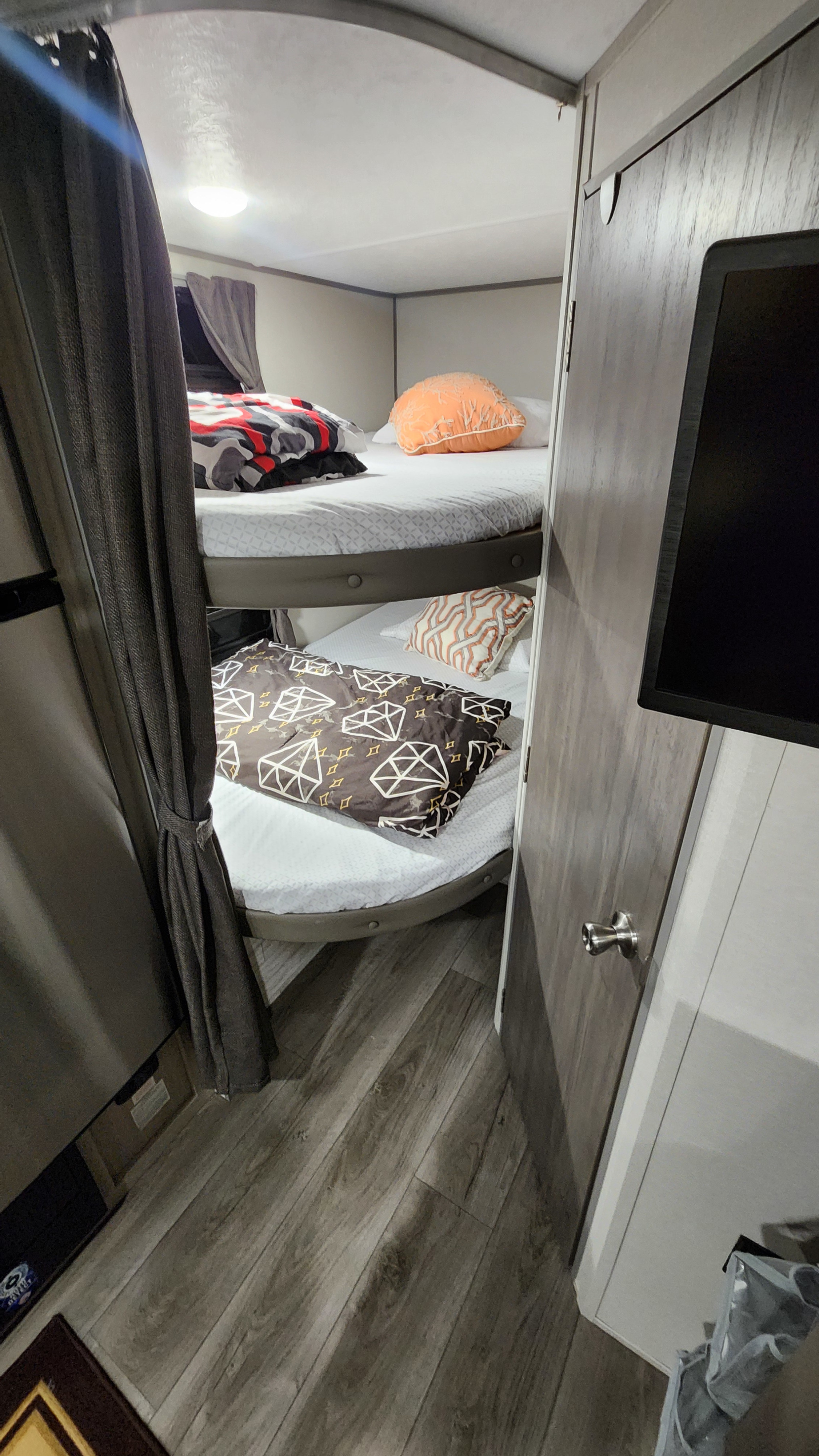 Travel trailer RV Rental 