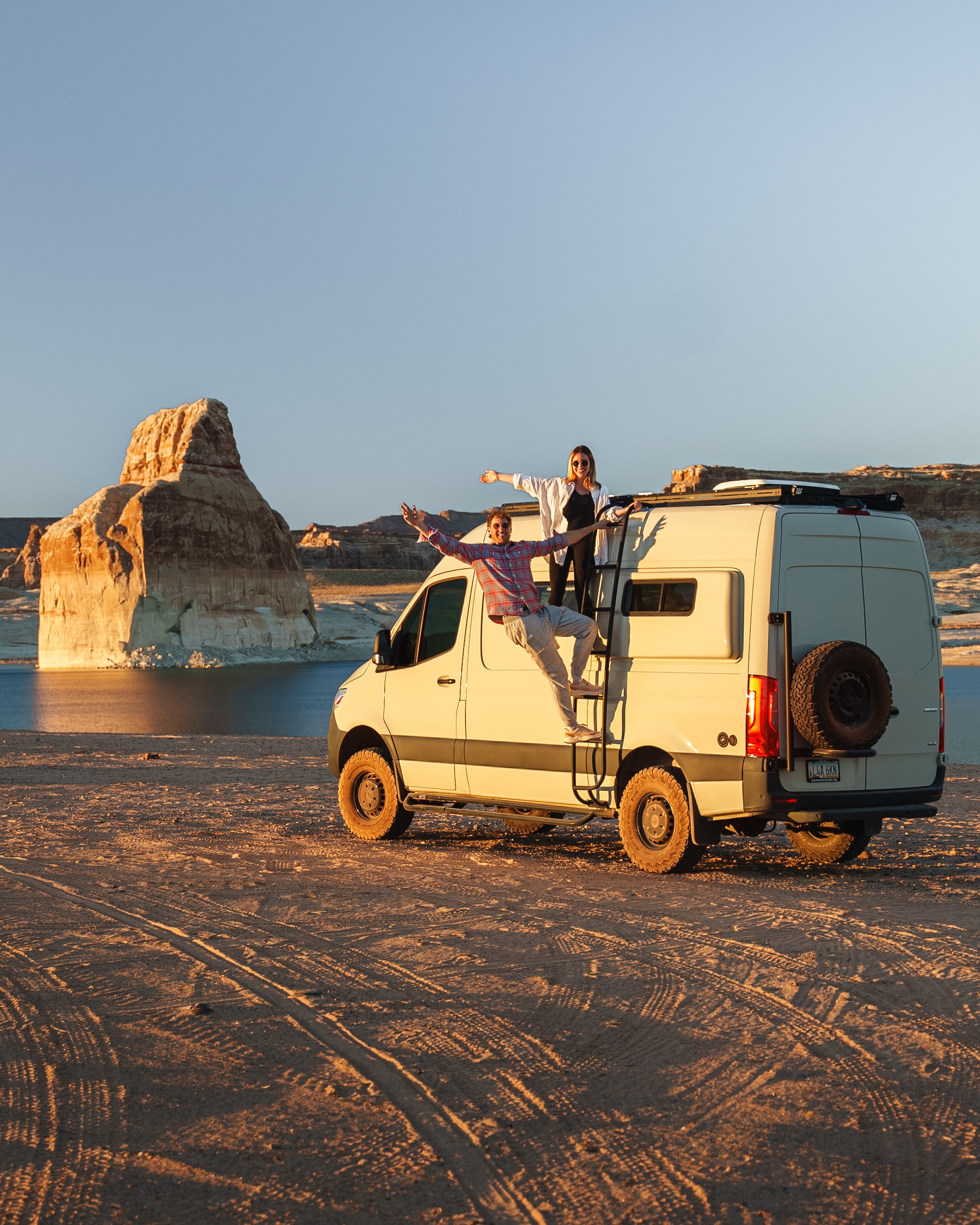Camper van RV Rental 