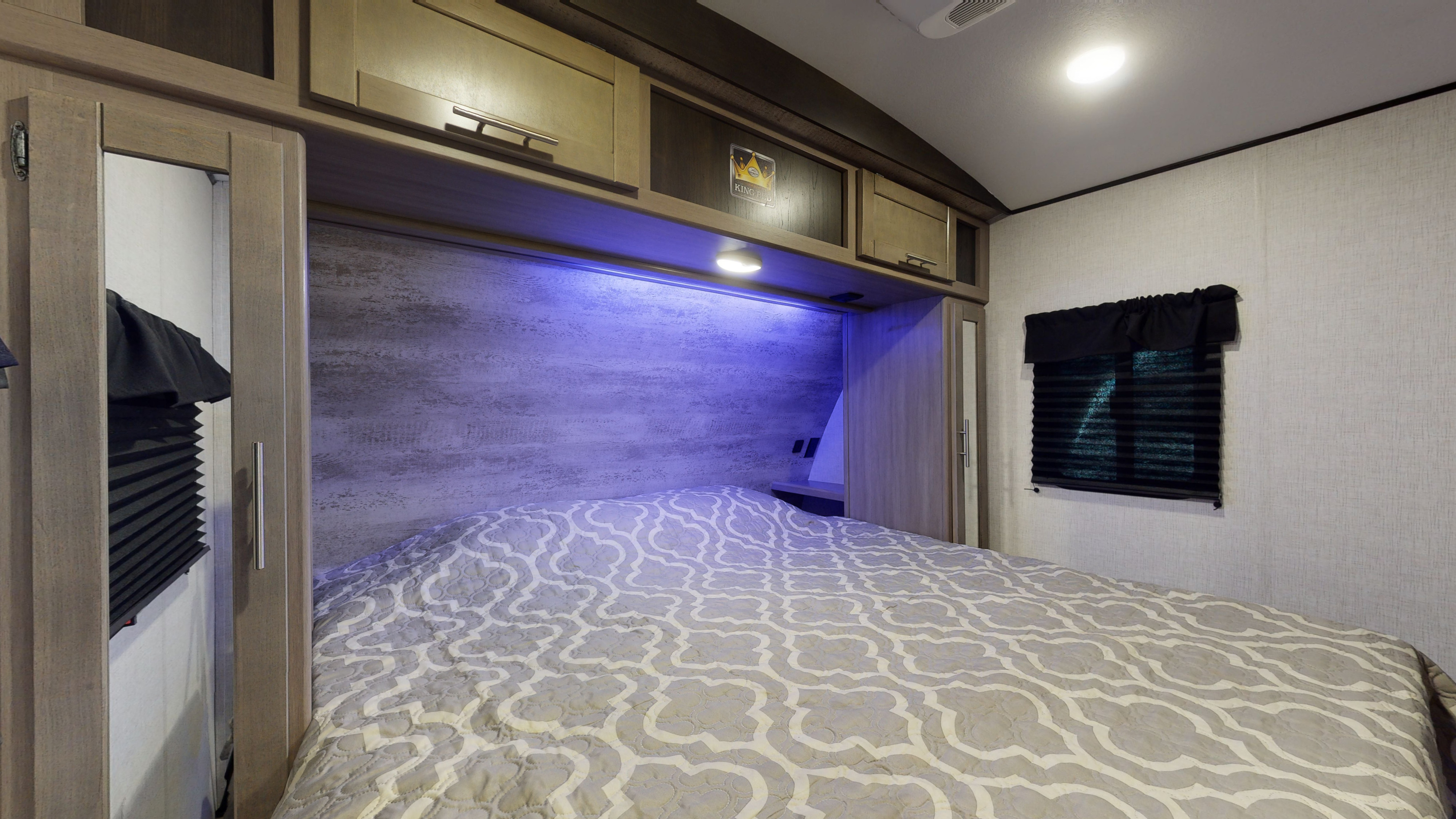 Master Suite: King Bed. Crossroads RV Sunset Trail Super Lite 2023