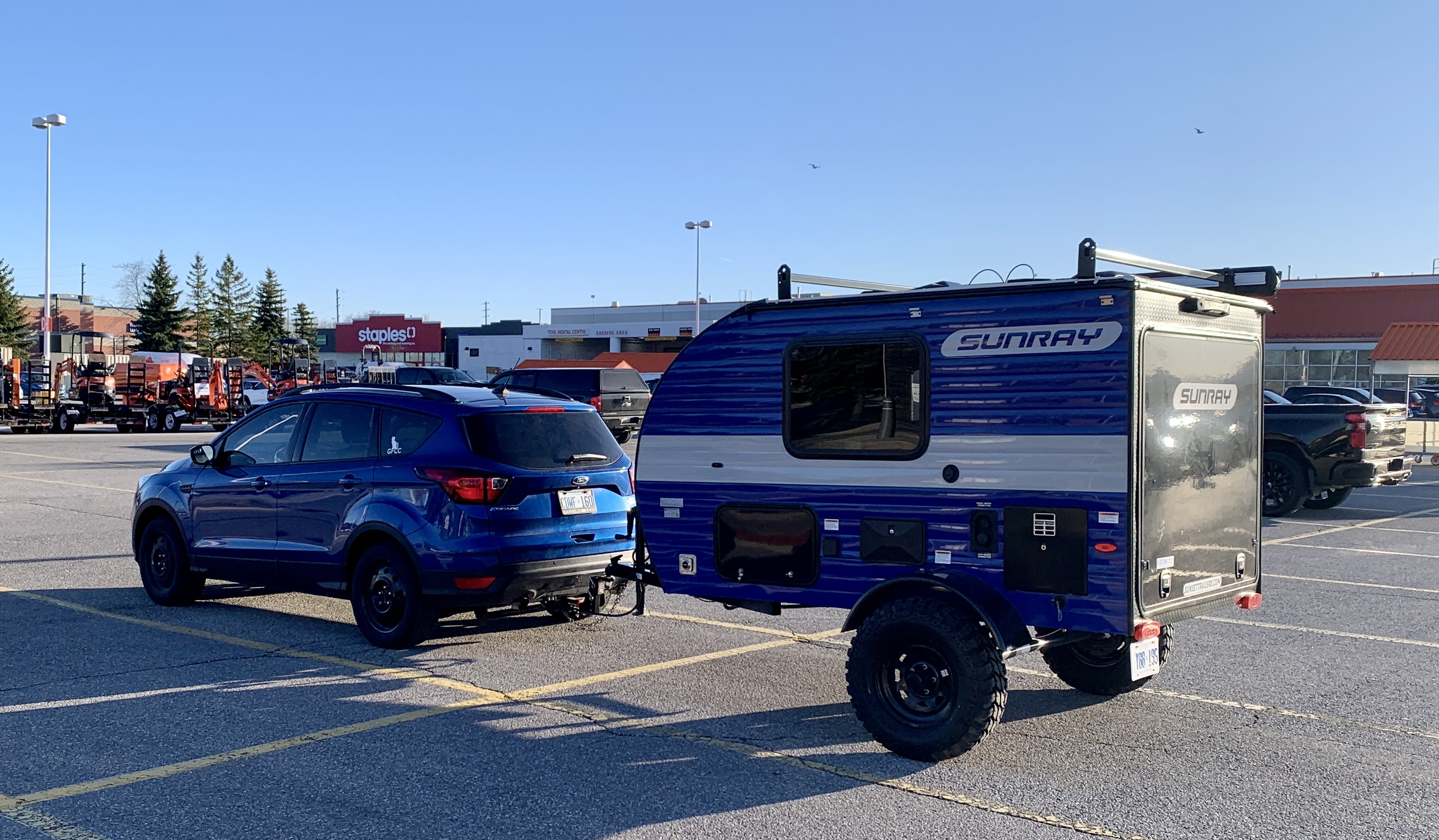 2024 Sunray 109 Sport suv light truck towable optional dog bunk