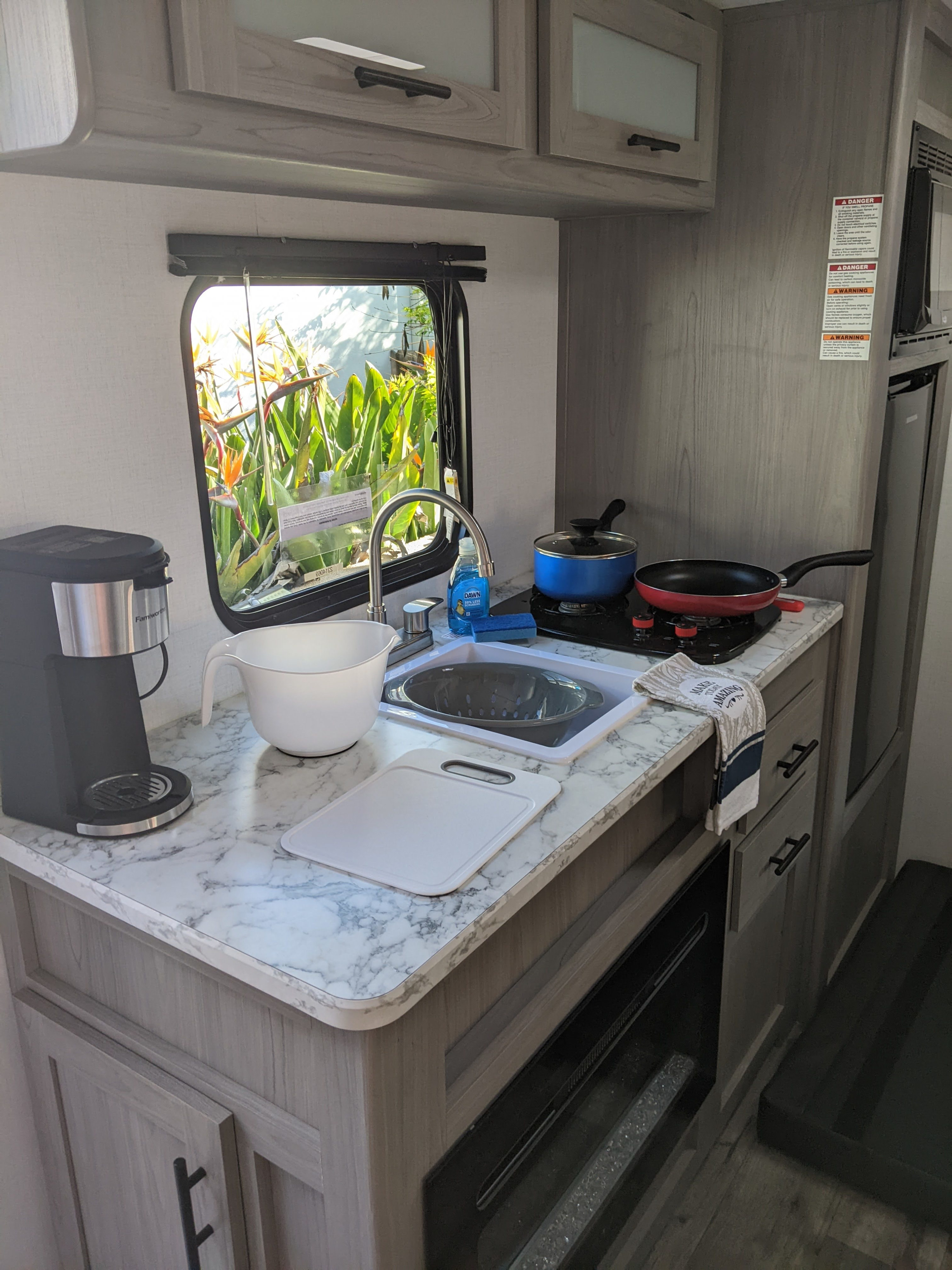 Travel trailer RV Rental 