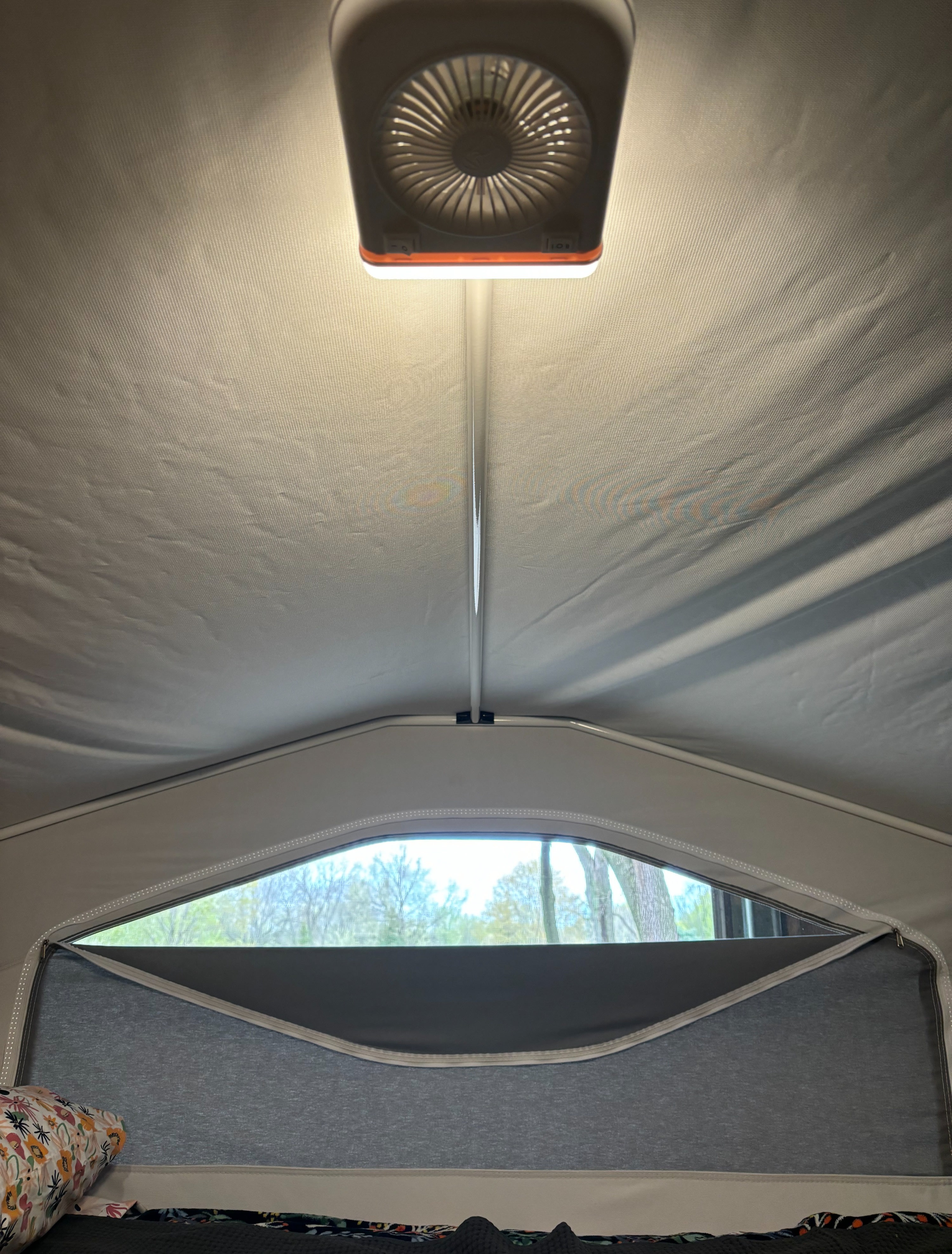 Folding trailer RV Rental 