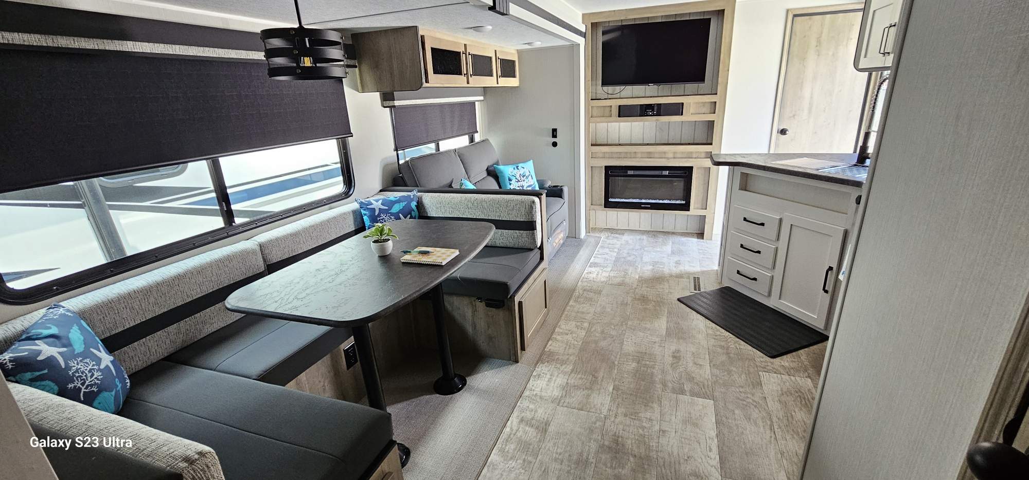 Your Next Getaway Starts Here – Fully Stocked Camper, Delivered Free!