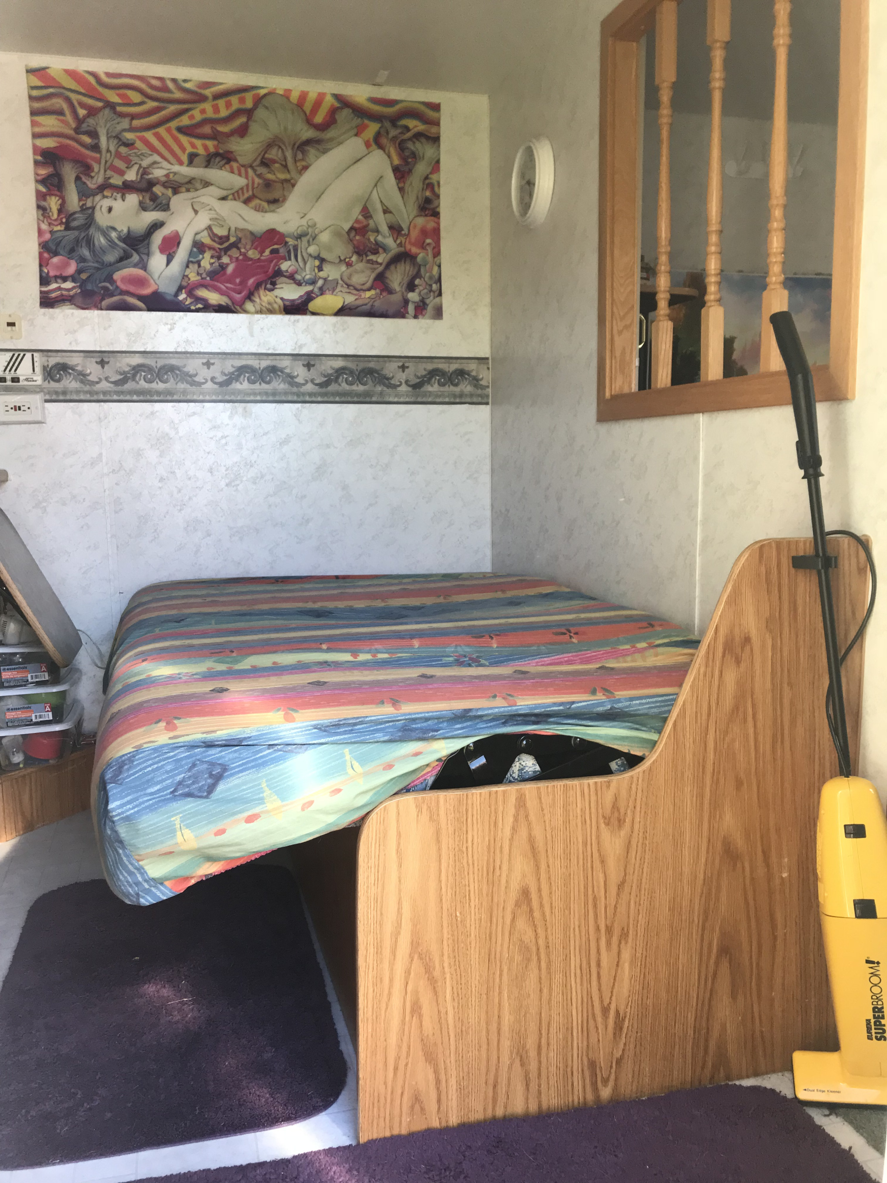 Fold out bed. Layton Layton Trailer 2001