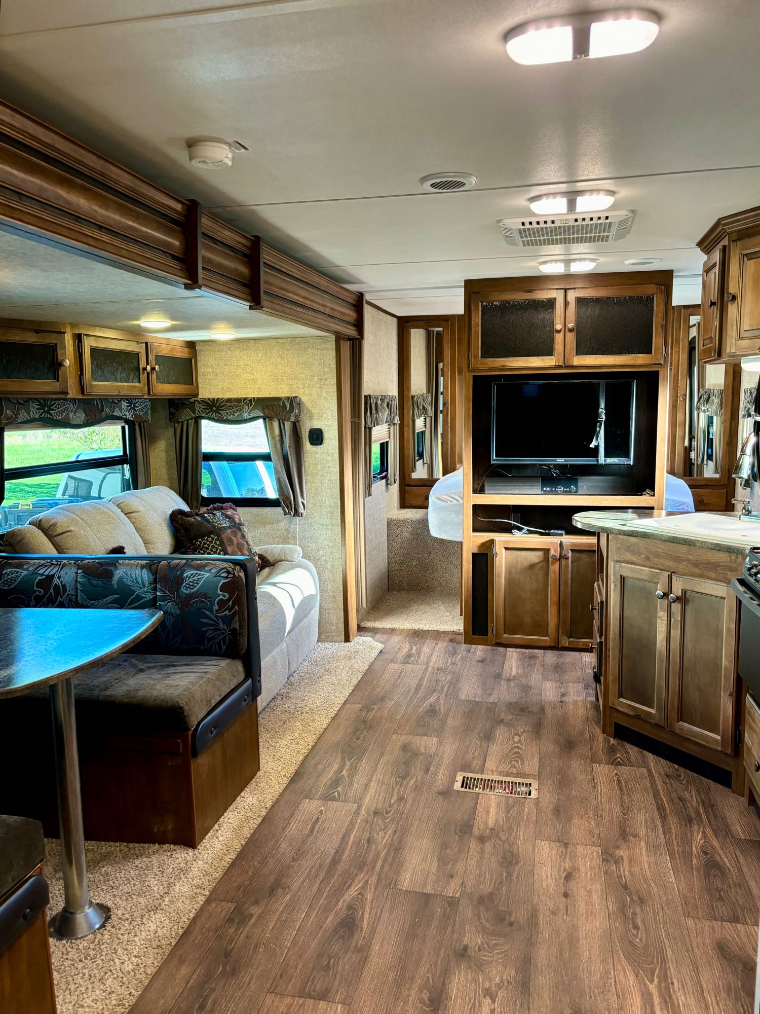 2015 Keystone Sprinter Campfire