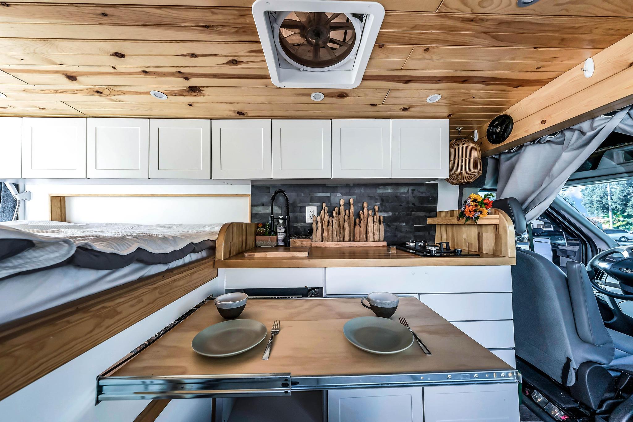 Camper van RV Rental 