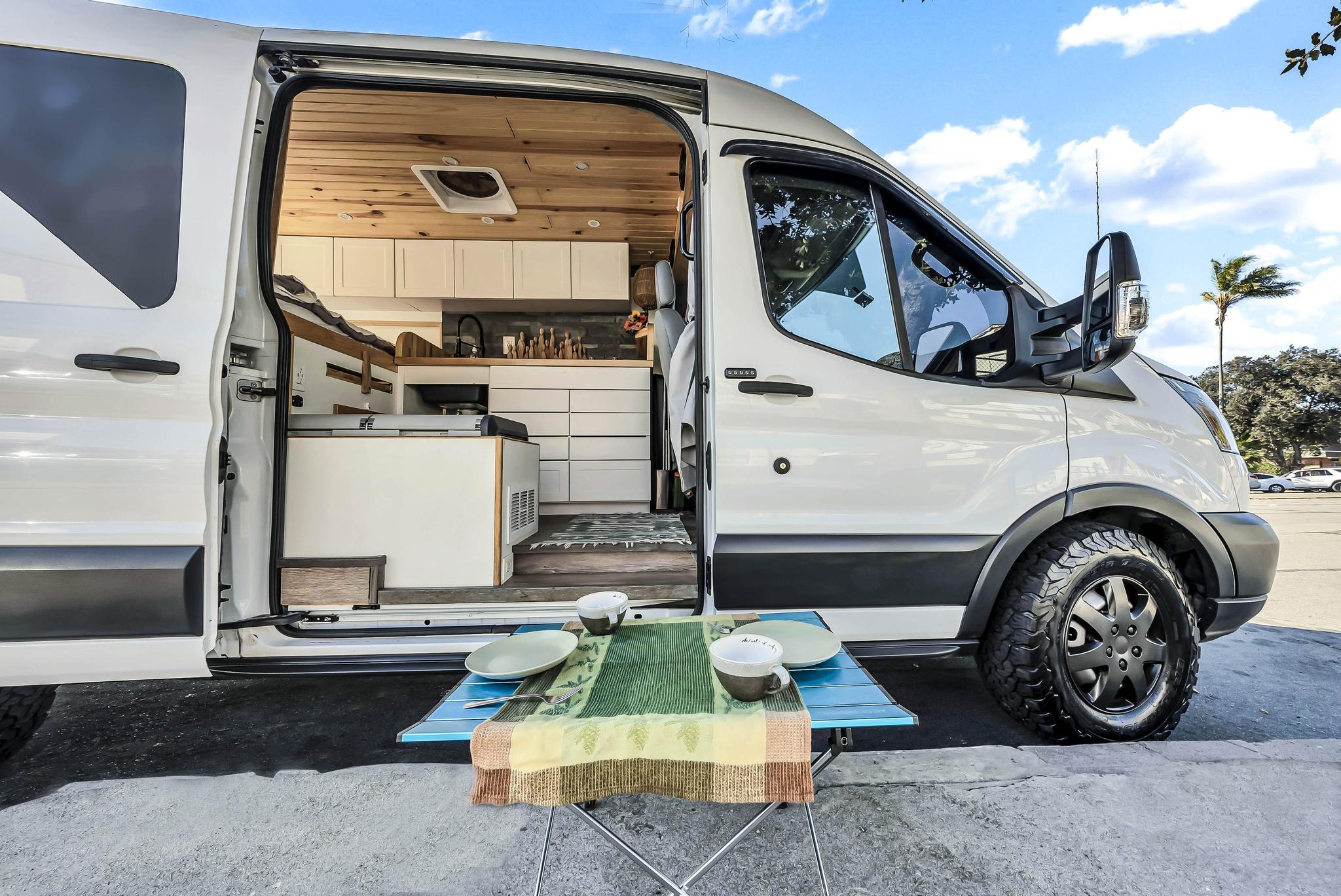 Camper van RV Rental 