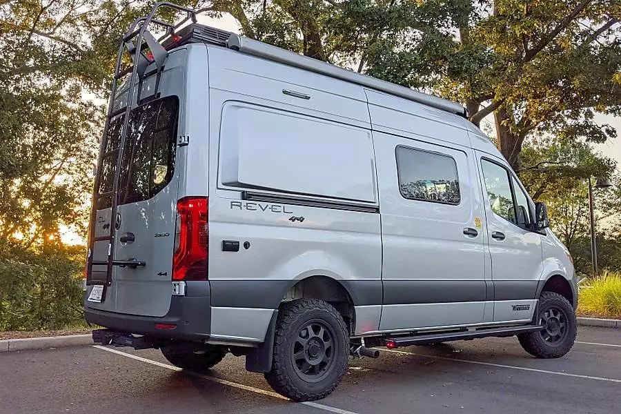 4Winnebago Silver Revel Mercedes Benz