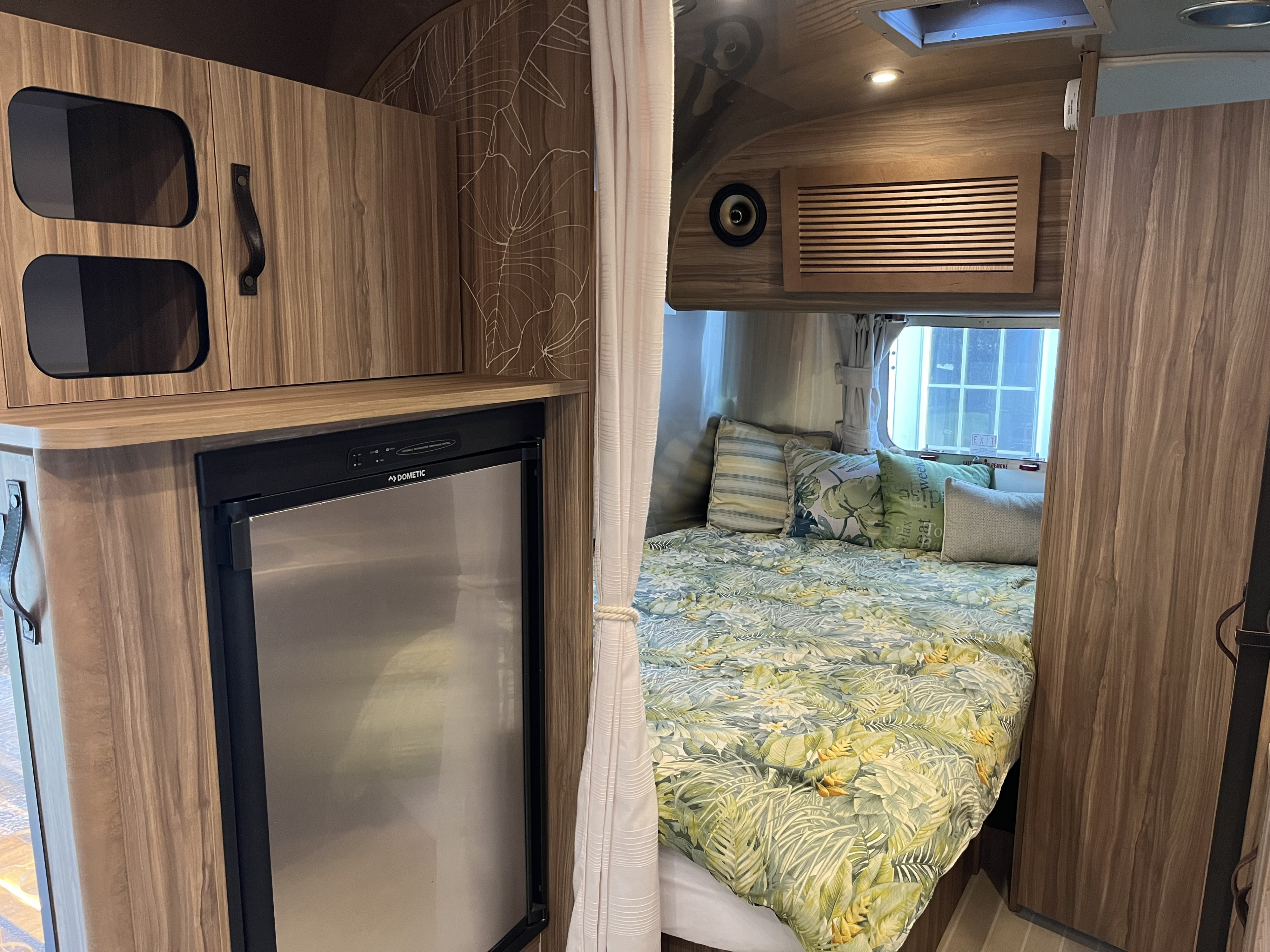 Airstream Tommy Bahama 2019