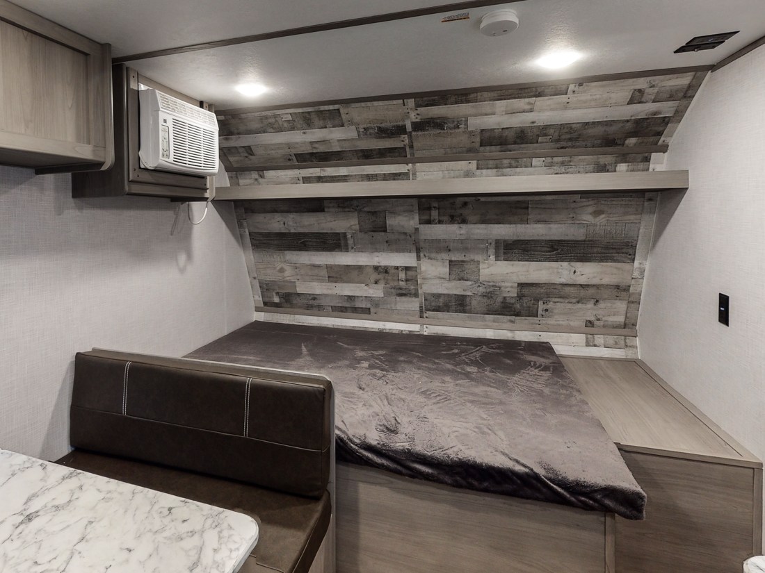 Travel trailer RV Rental 