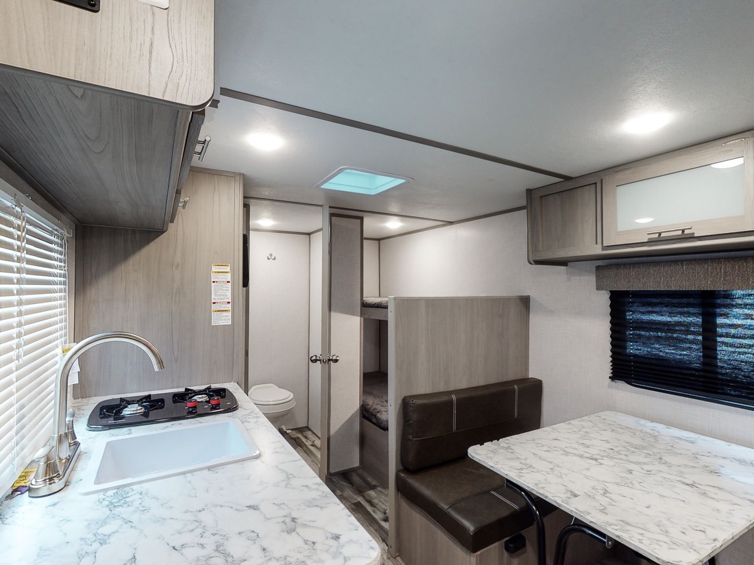 Travel trailer RV Rental 