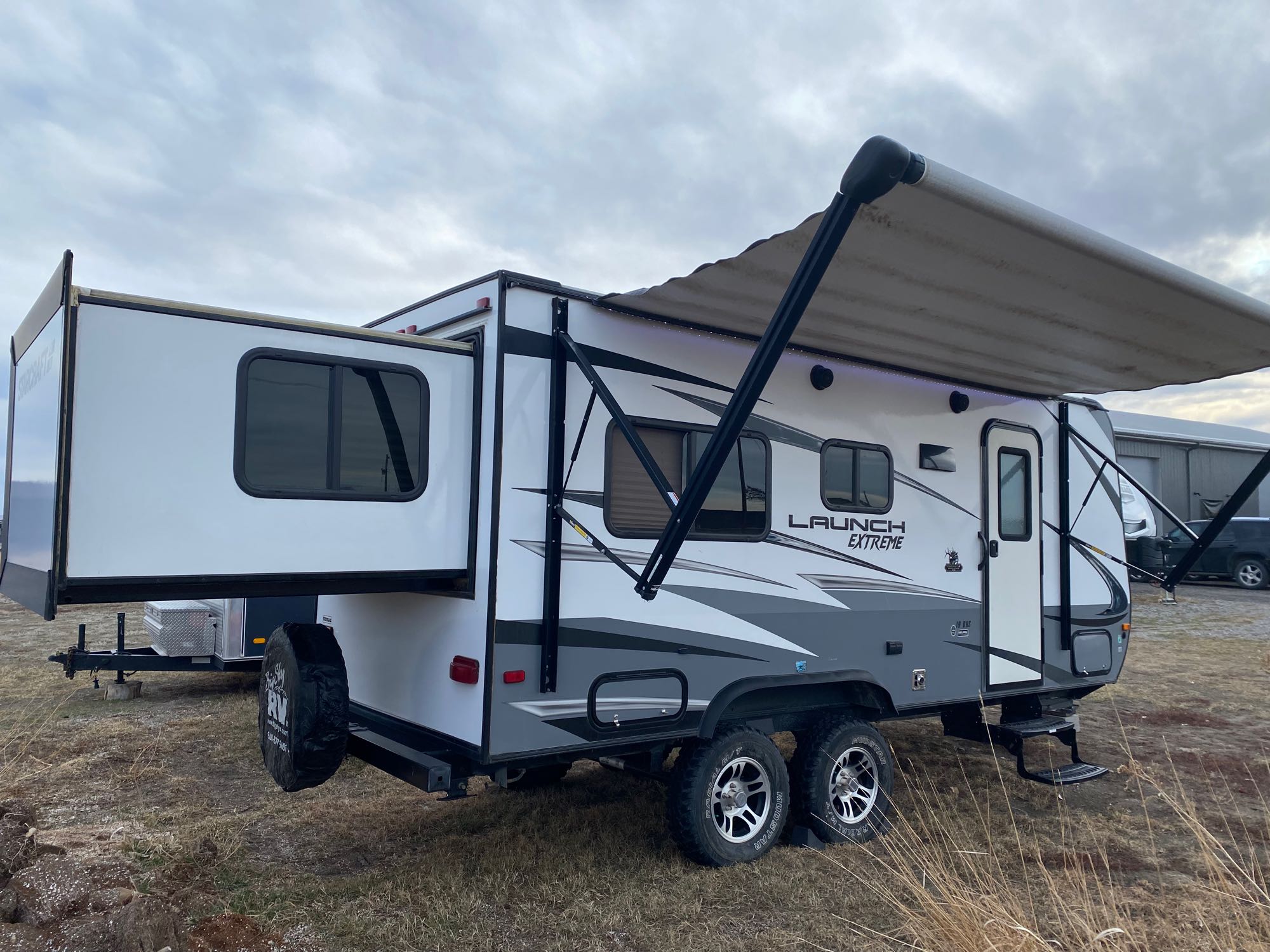 Off Road Extreme Family Camper