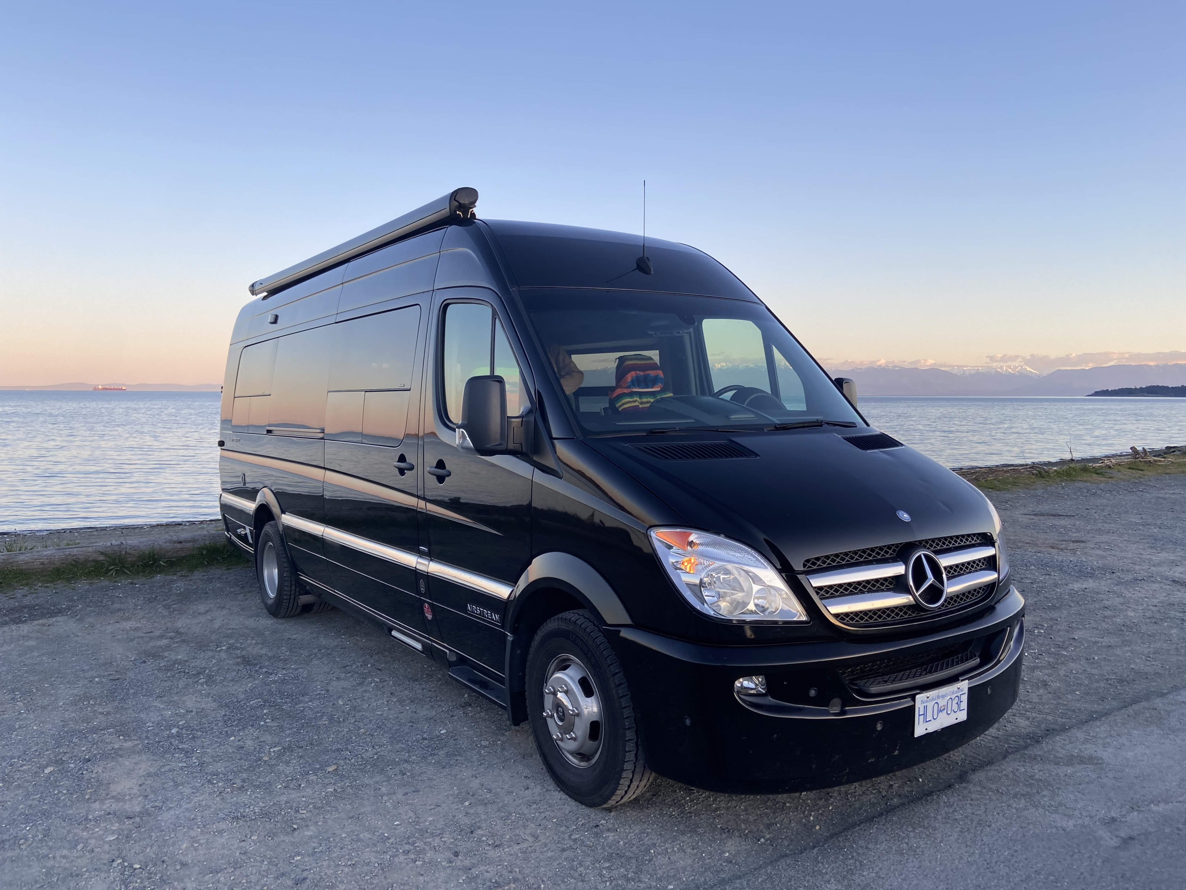Ric Flairstream - Fully Camperised Mercedes Sprinter