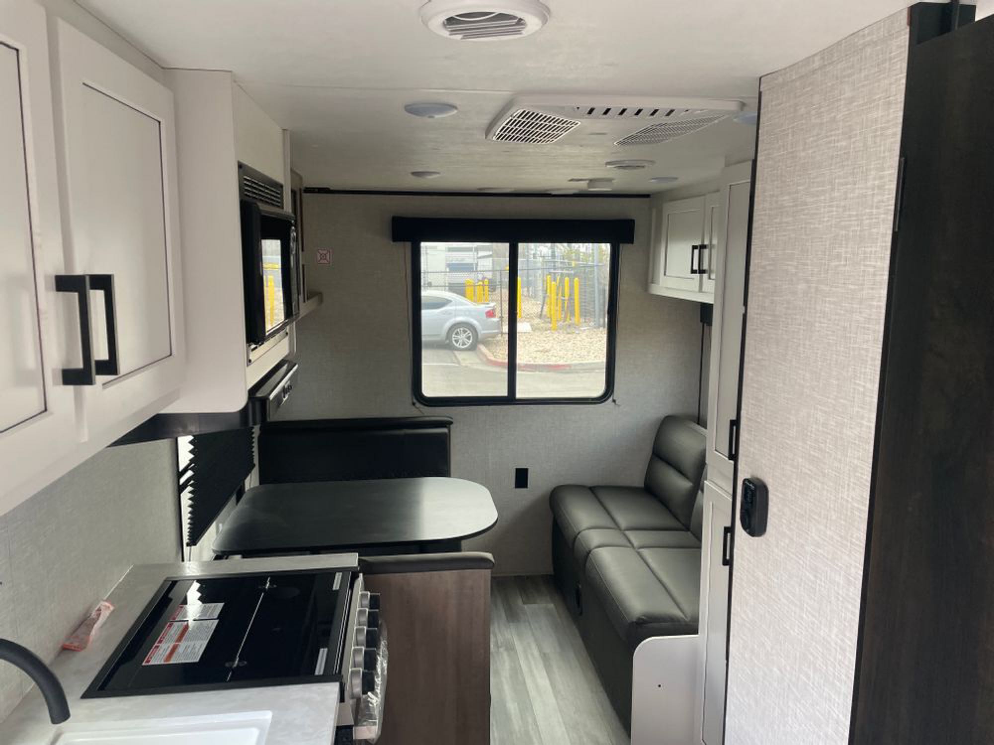 Travel trailer RV Rental 